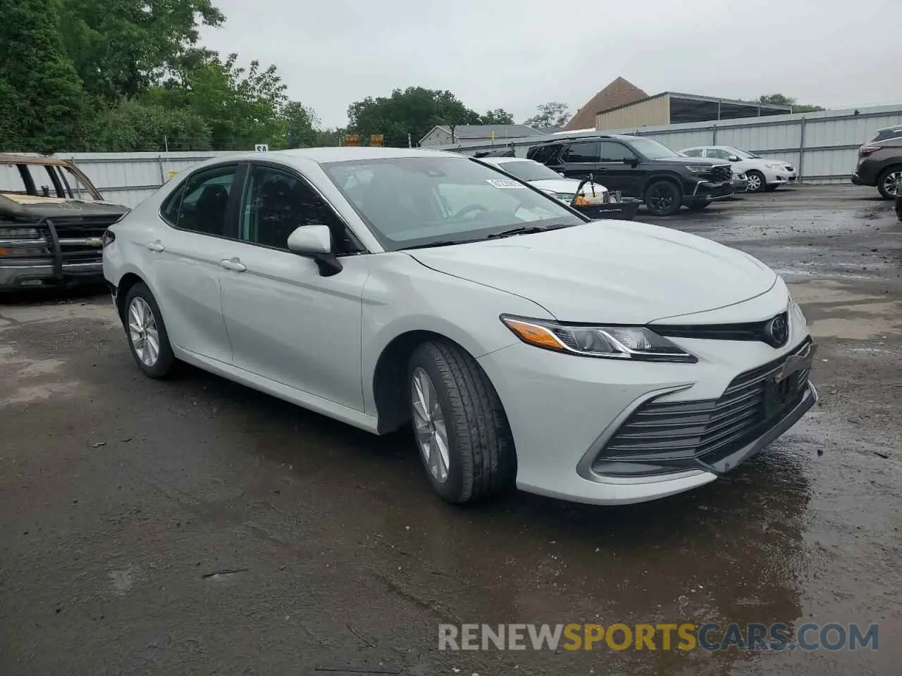 4 Photograph of a damaged car 4T1C11AKXPU180196 TOYOTA CAMRY 2023