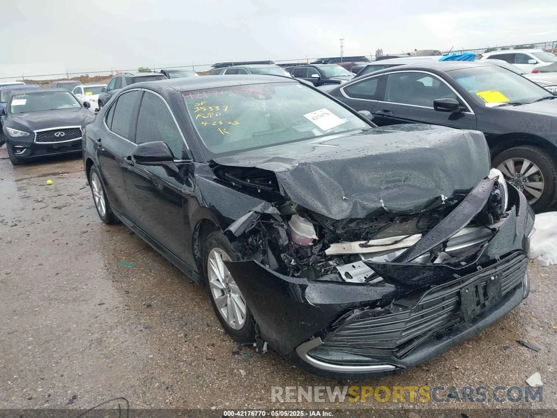1 Photograph of a damaged car 4T1C11AKXPU766851 TOYOTA CAMRY 2023
