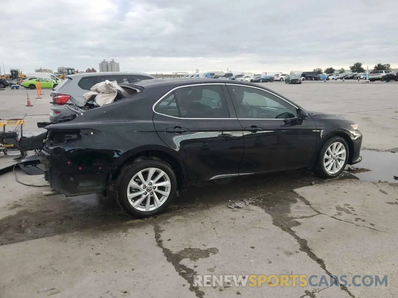 3 Photograph of a damaged car 4T1C11AKXPU775694 TOYOTA CAMRY 2023
