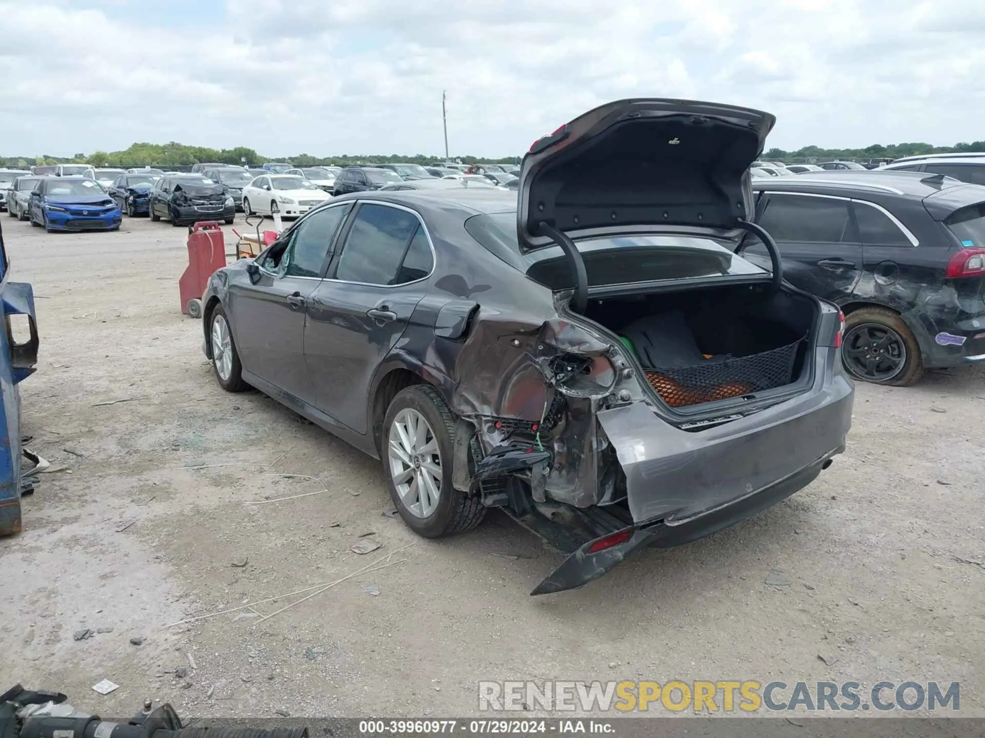 3 Photograph of a damaged car 4T1C11AKXPU809018 TOYOTA CAMRY 2023