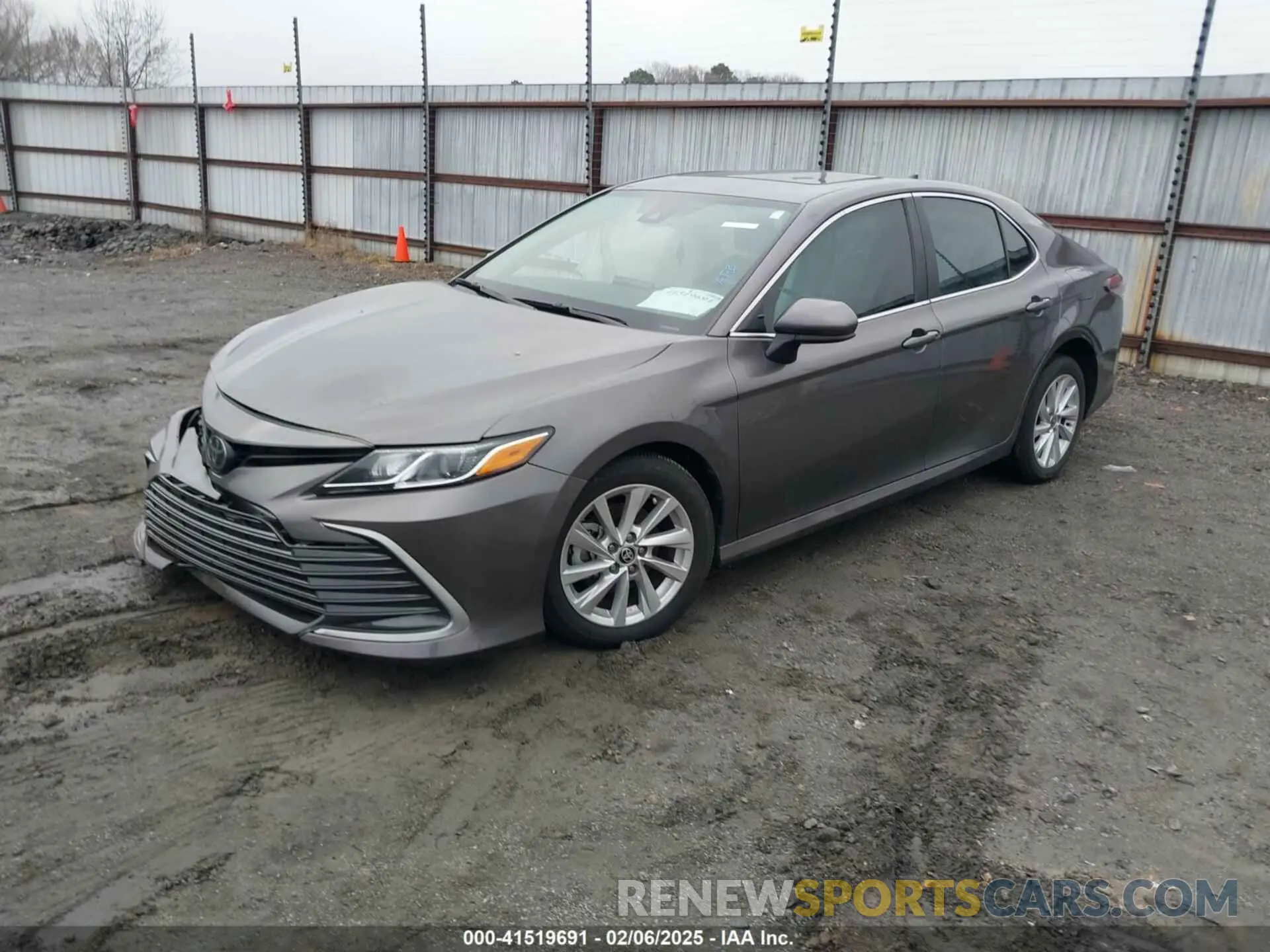 2 Photograph of a damaged car 4T1C11AKXPU825039 TOYOTA CAMRY 2023