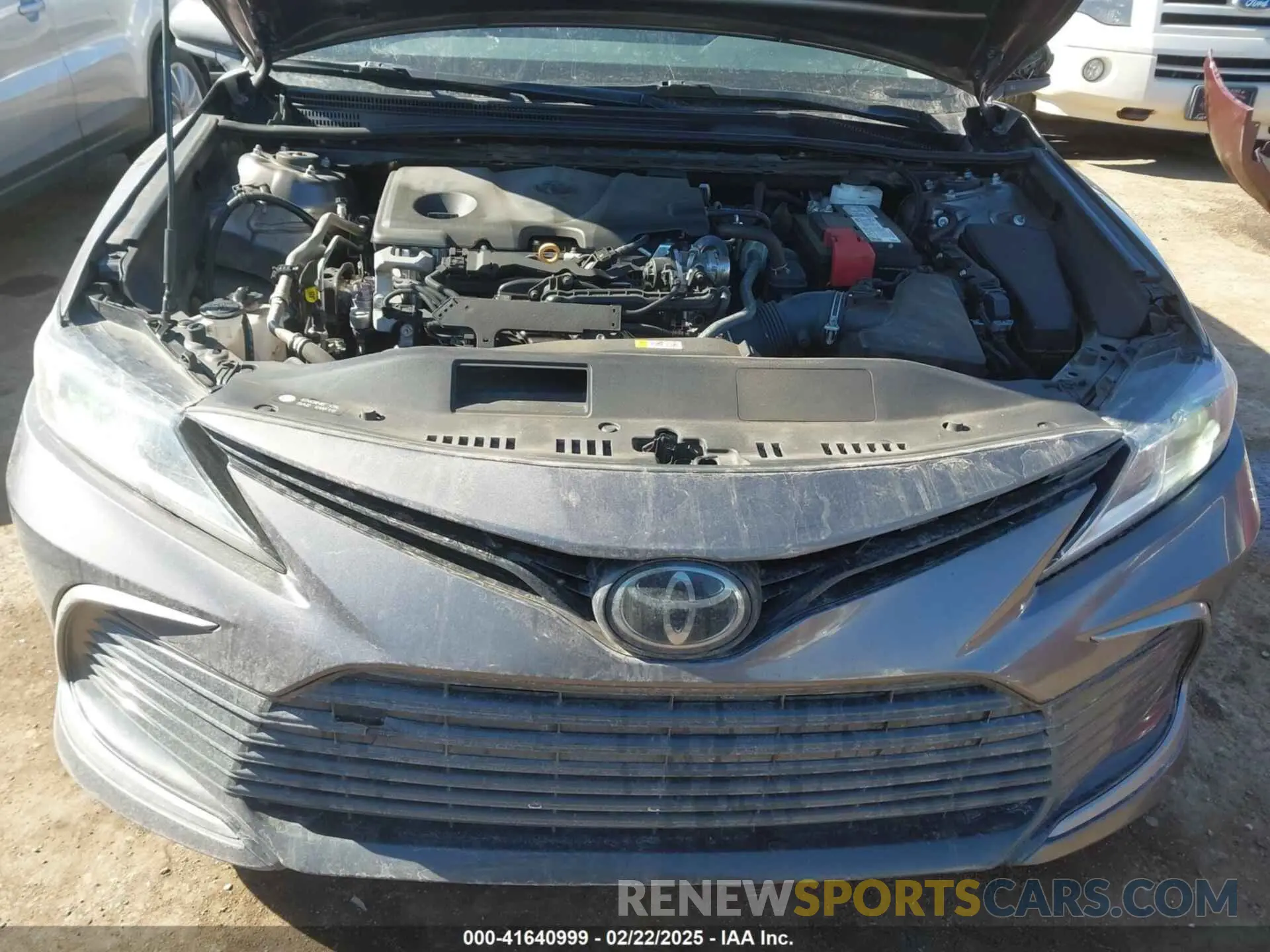 10 Photograph of a damaged car 4T1C11BK0PU102119 TOYOTA CAMRY 2023