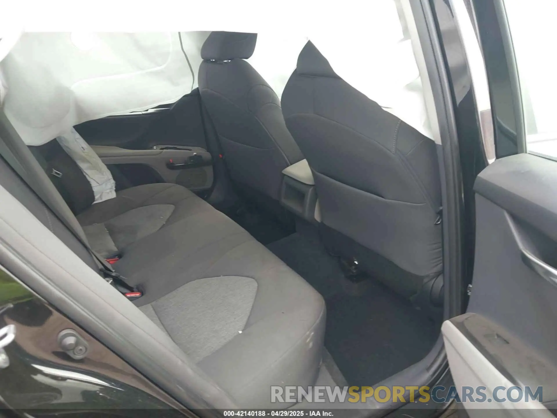 8 Photograph of a damaged car 4T1C11BK2PU083167 TOYOTA CAMRY 2023