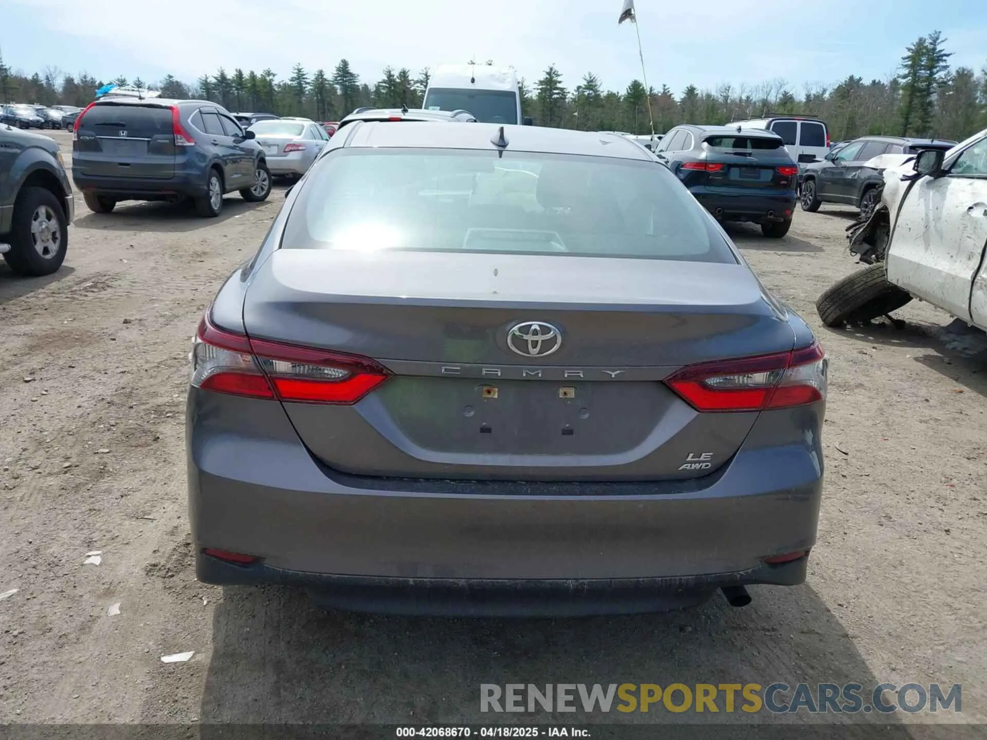 17 Photograph of a damaged car 4T1C11BK5PU083065 TOYOTA CAMRY 2023