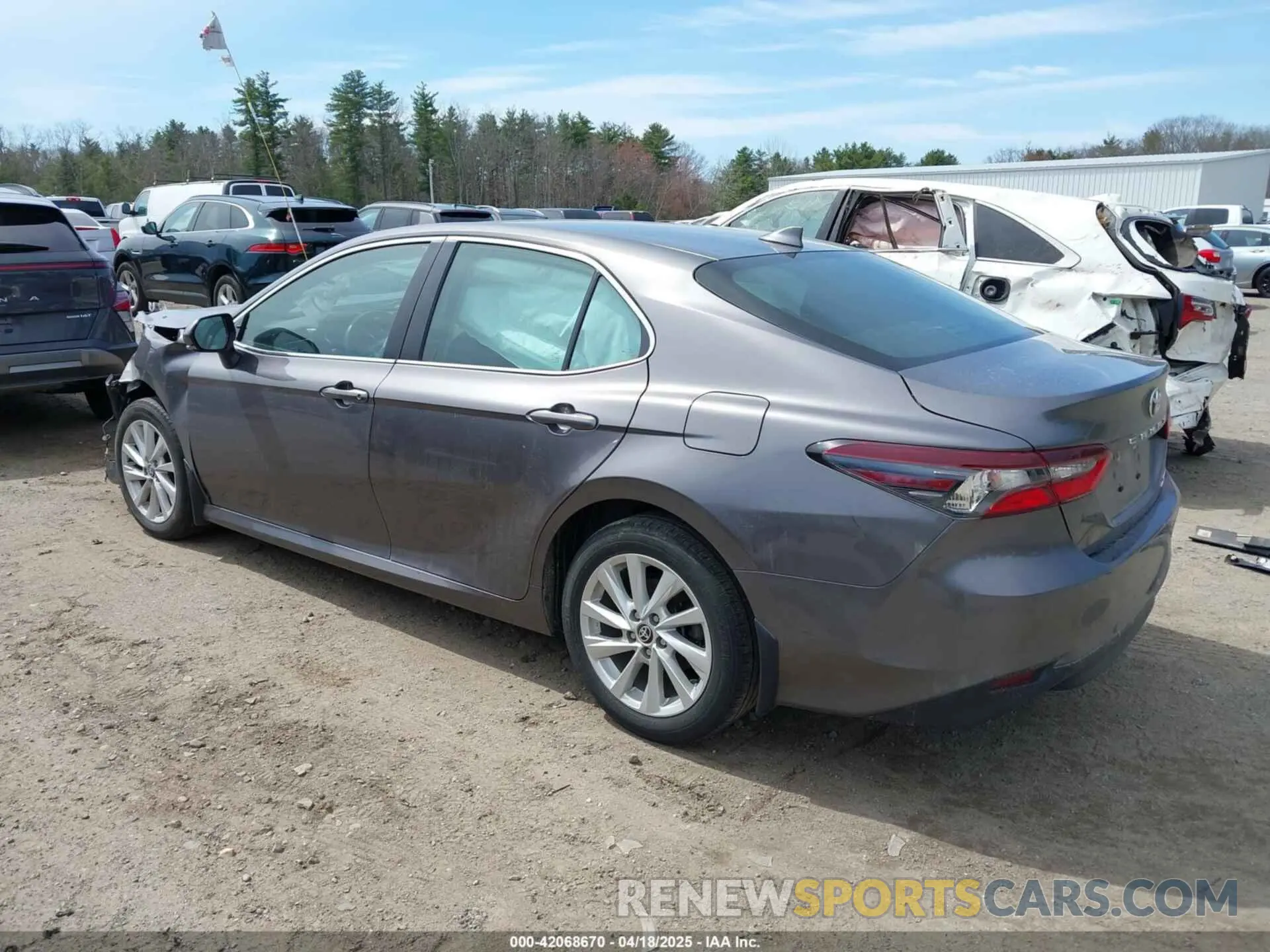 3 Photograph of a damaged car 4T1C11BK5PU083065 TOYOTA CAMRY 2023