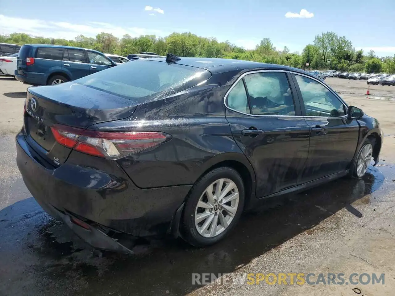 3 Photograph of a damaged car 4T1C11BK5PU088346 TOYOTA CAMRY 2023