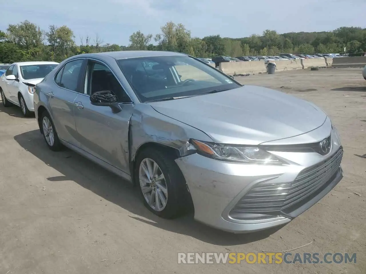 4 Photograph of a damaged car 4T1C11BK6PU077145 TOYOTA CAMRY 2023