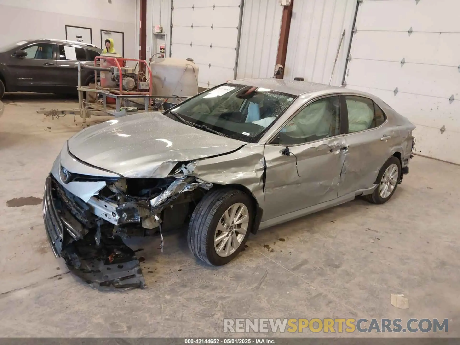 2 Photograph of a damaged car 4T1C11BK6PU092261 TOYOTA CAMRY 2023