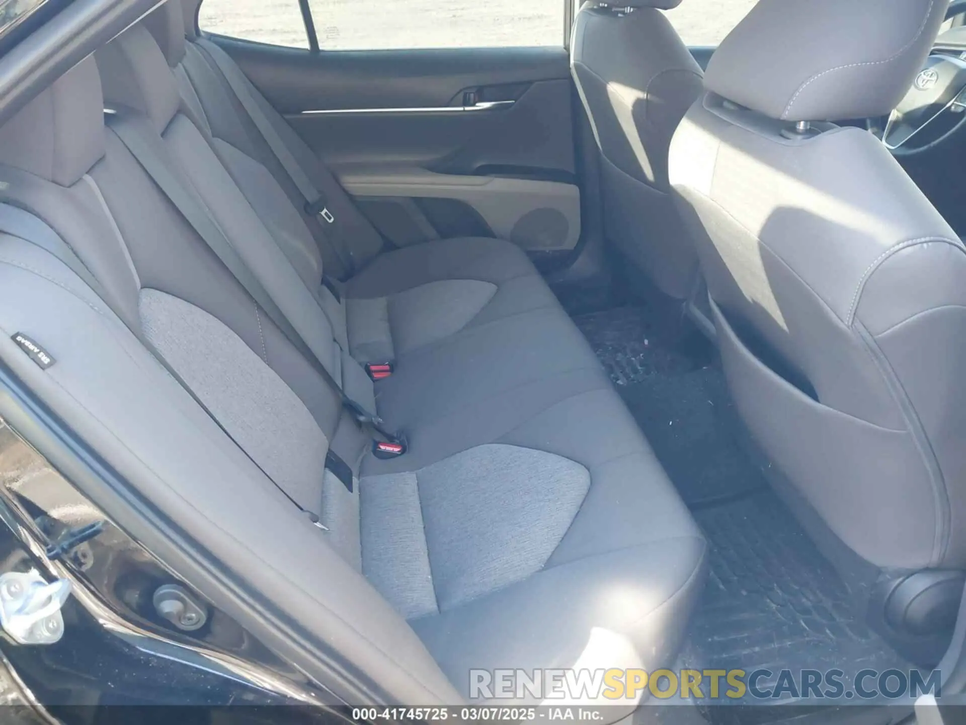 8 Photograph of a damaged car 4T1C11BK7PU087120 TOYOTA CAMRY 2023