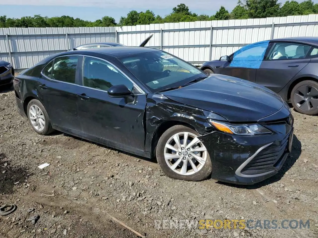 4 Photograph of a damaged car 4T1C11BK8PU086834 TOYOTA CAMRY 2023