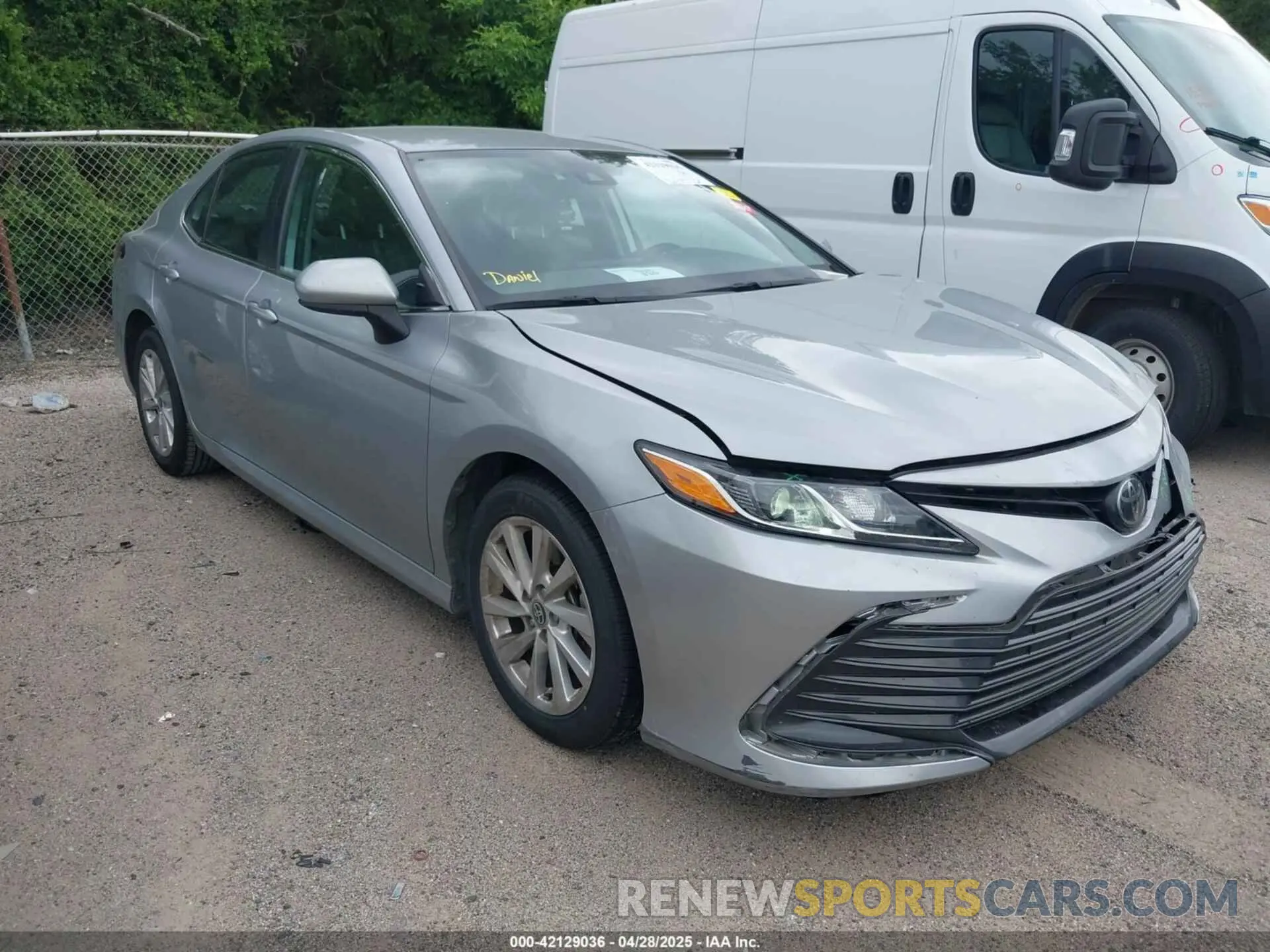 1 Photograph of a damaged car 4T1C11BK8PU103194 TOYOTA CAMRY 2023