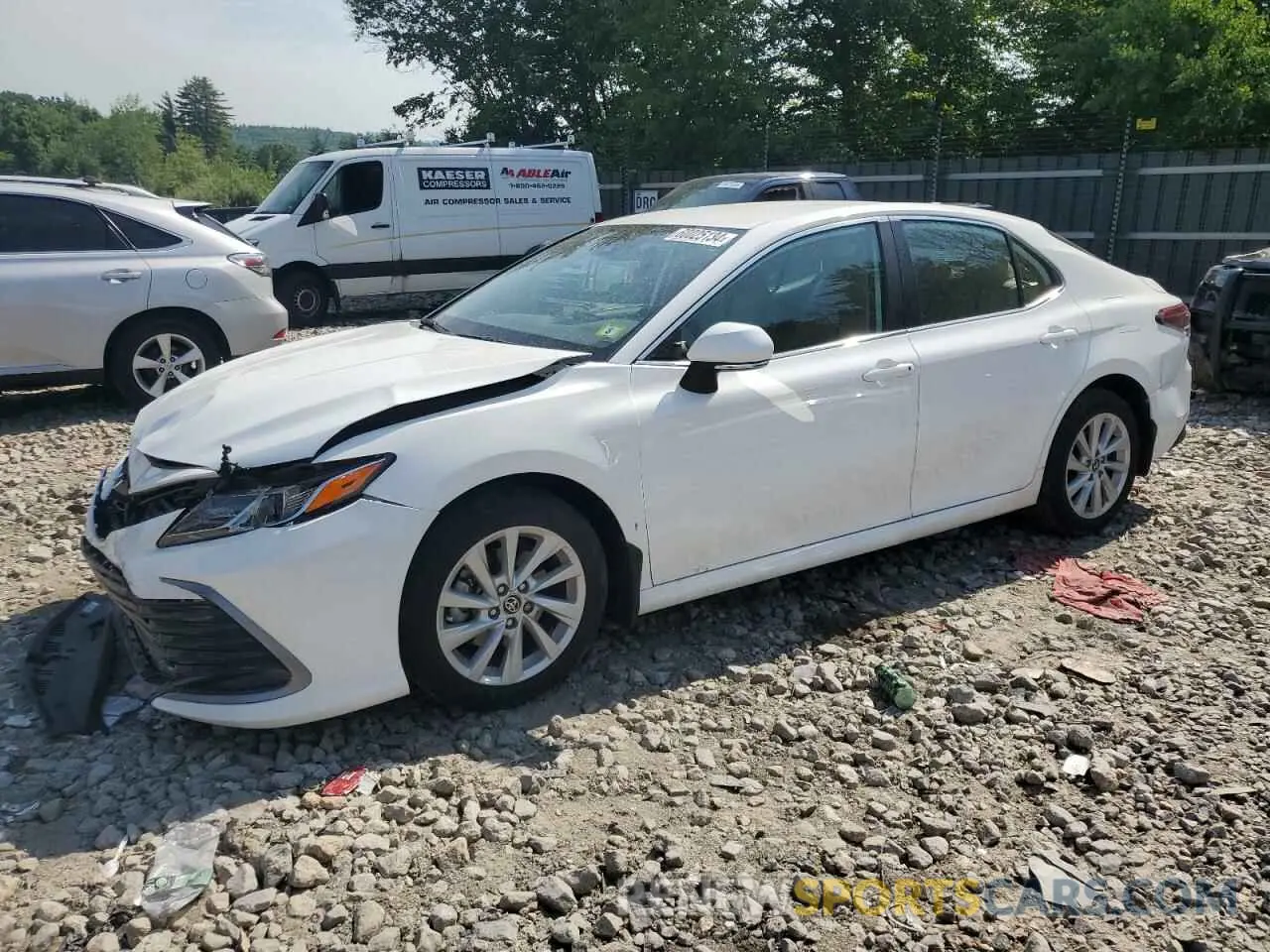 1 Photograph of a damaged car 4T1C11BK9PU076670 TOYOTA CAMRY 2023