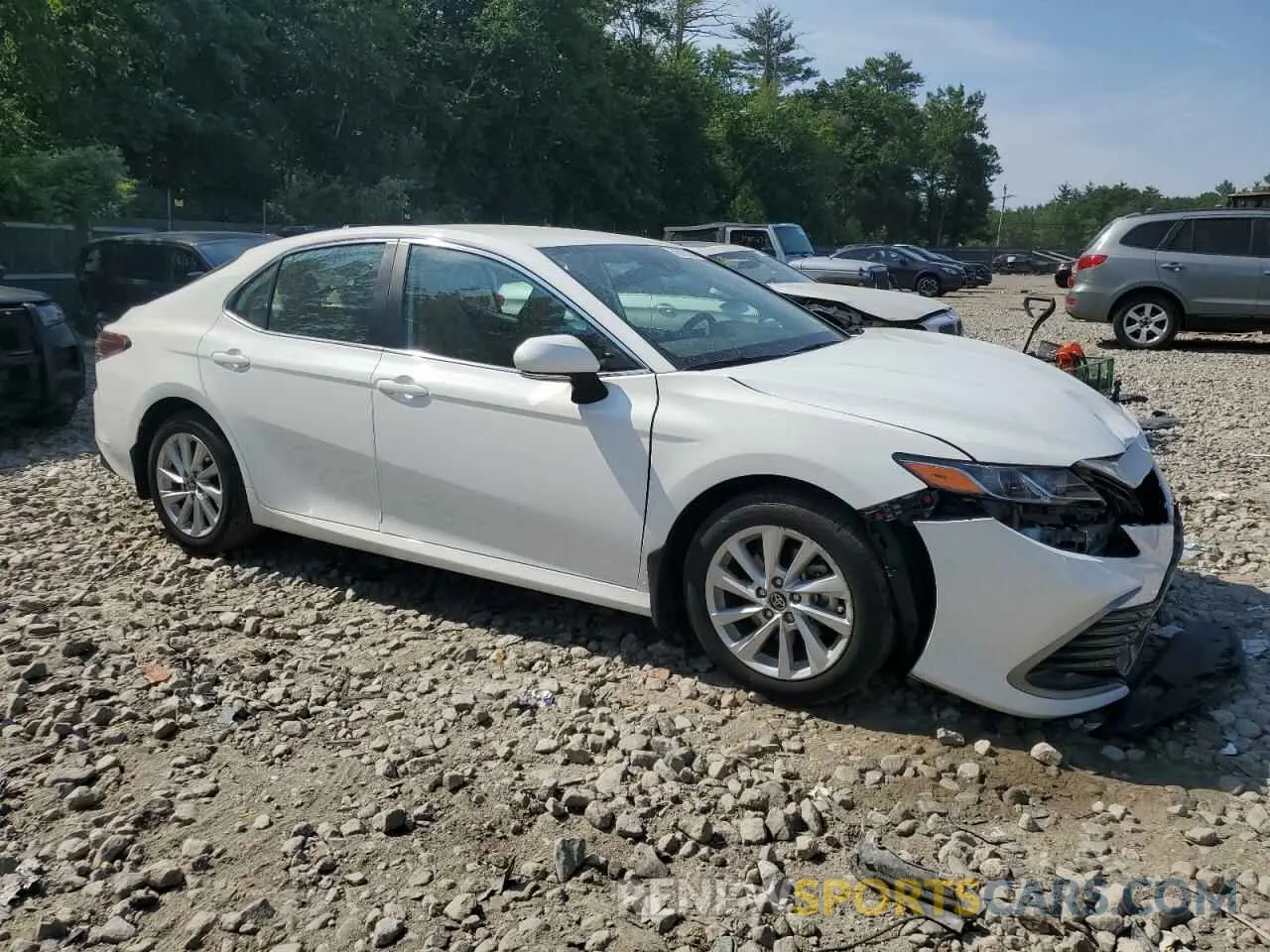 4 Photograph of a damaged car 4T1C11BK9PU076670 TOYOTA CAMRY 2023