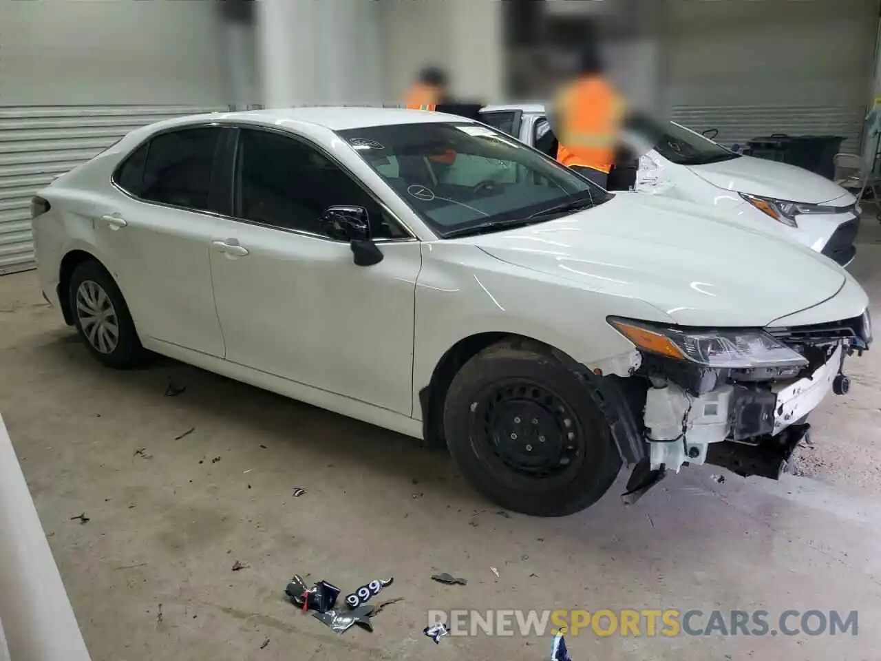 4 Photograph of a damaged car 4T1C31AK1PU602043 TOYOTA CAMRY 2023