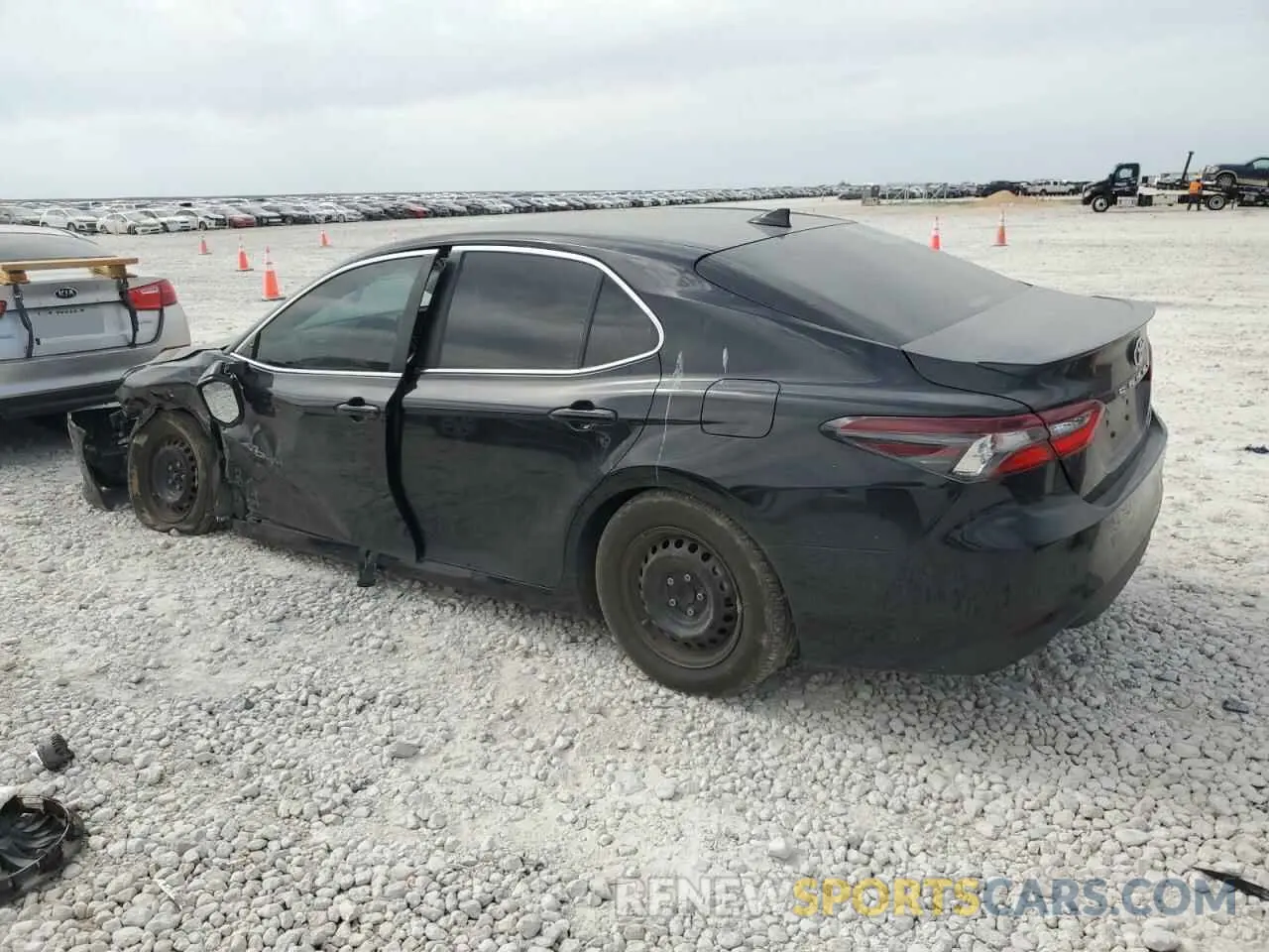 2 Photograph of a damaged car 4T1C31AK1PU606089 TOYOTA CAMRY 2023
