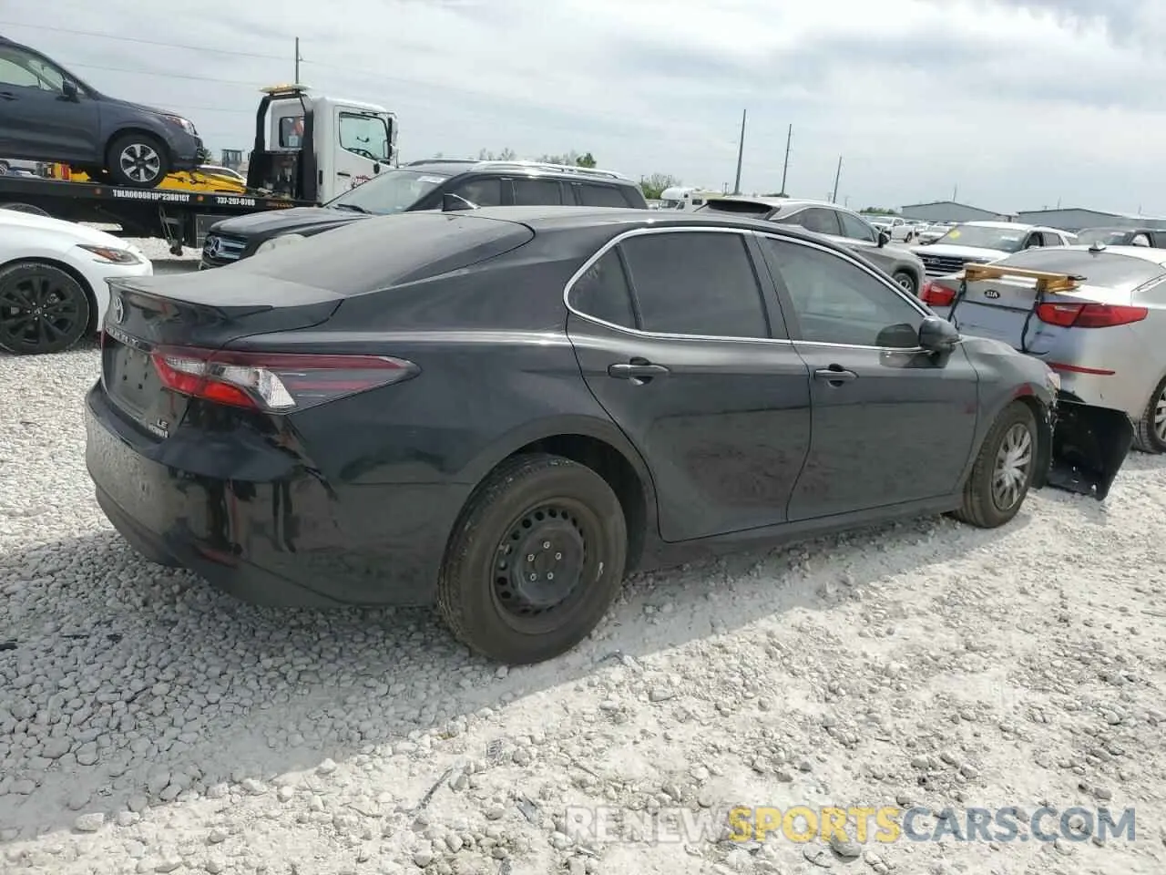 3 Photograph of a damaged car 4T1C31AK1PU606089 TOYOTA CAMRY 2023