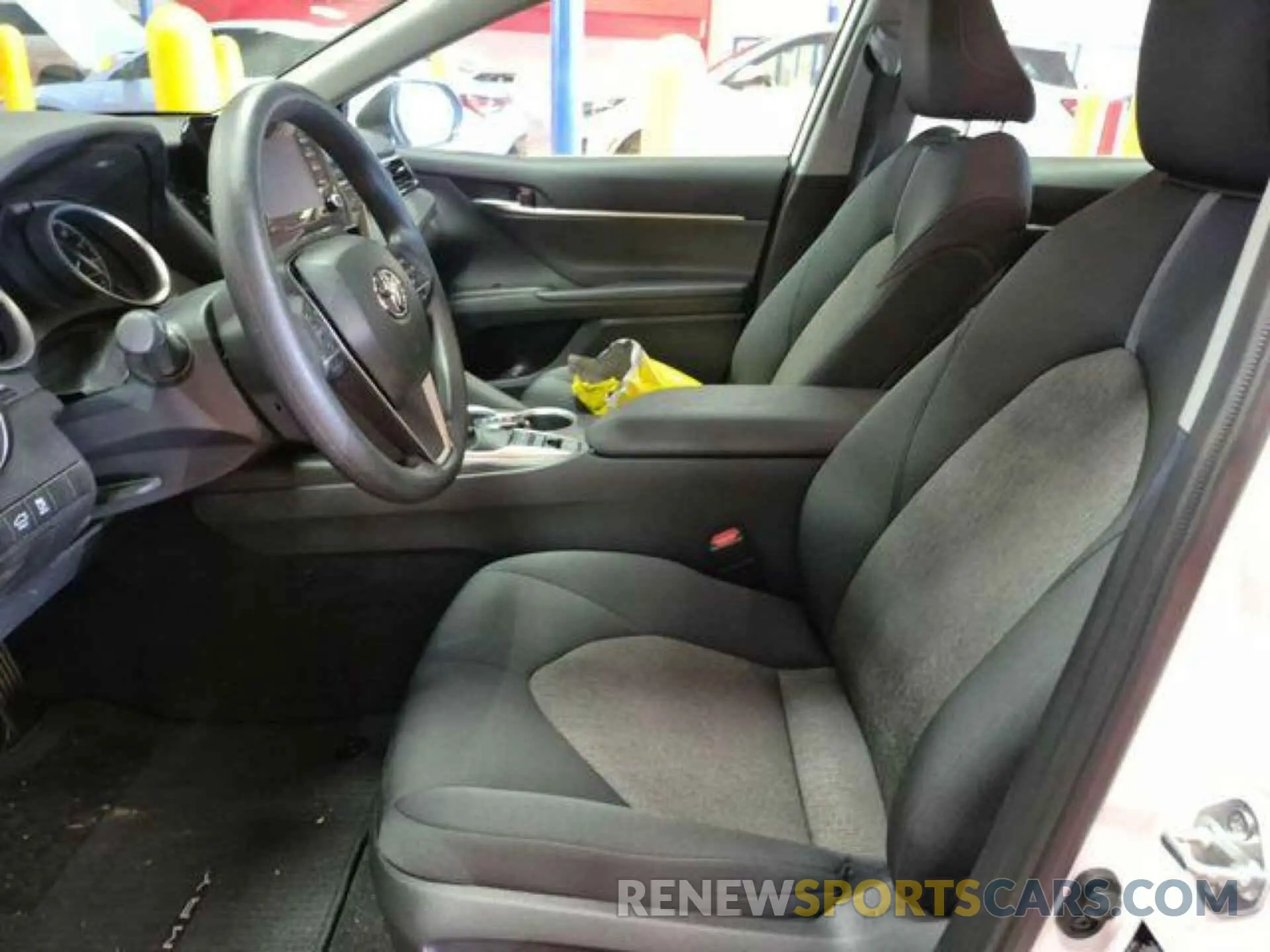11 Photograph of a damaged car 4T1C31AK1PU611339 TOYOTA CAMRY 2023