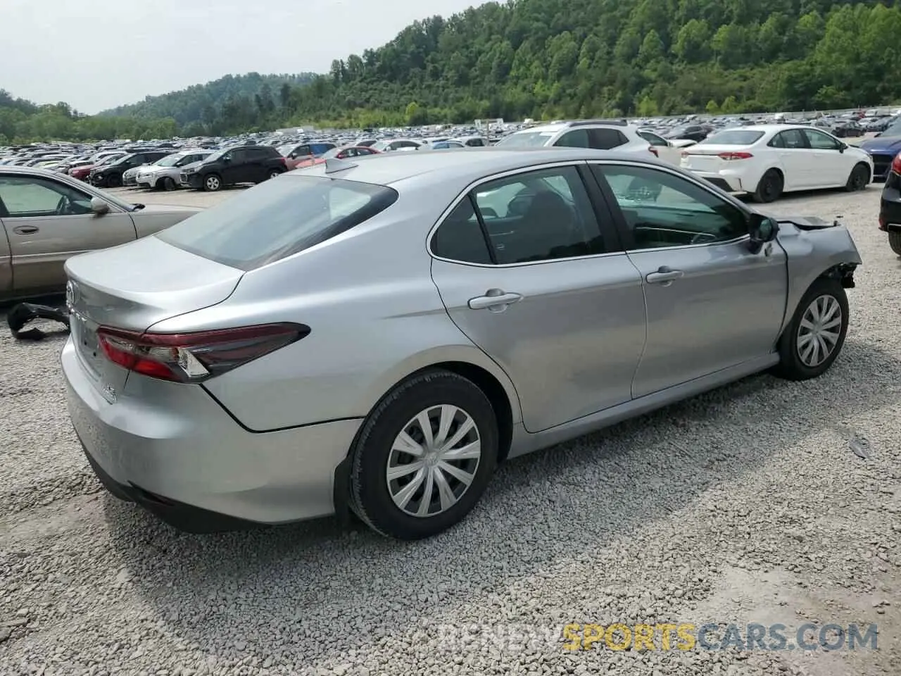 3 Photograph of a damaged car 4T1C31AK1PU618419 TOYOTA CAMRY 2023