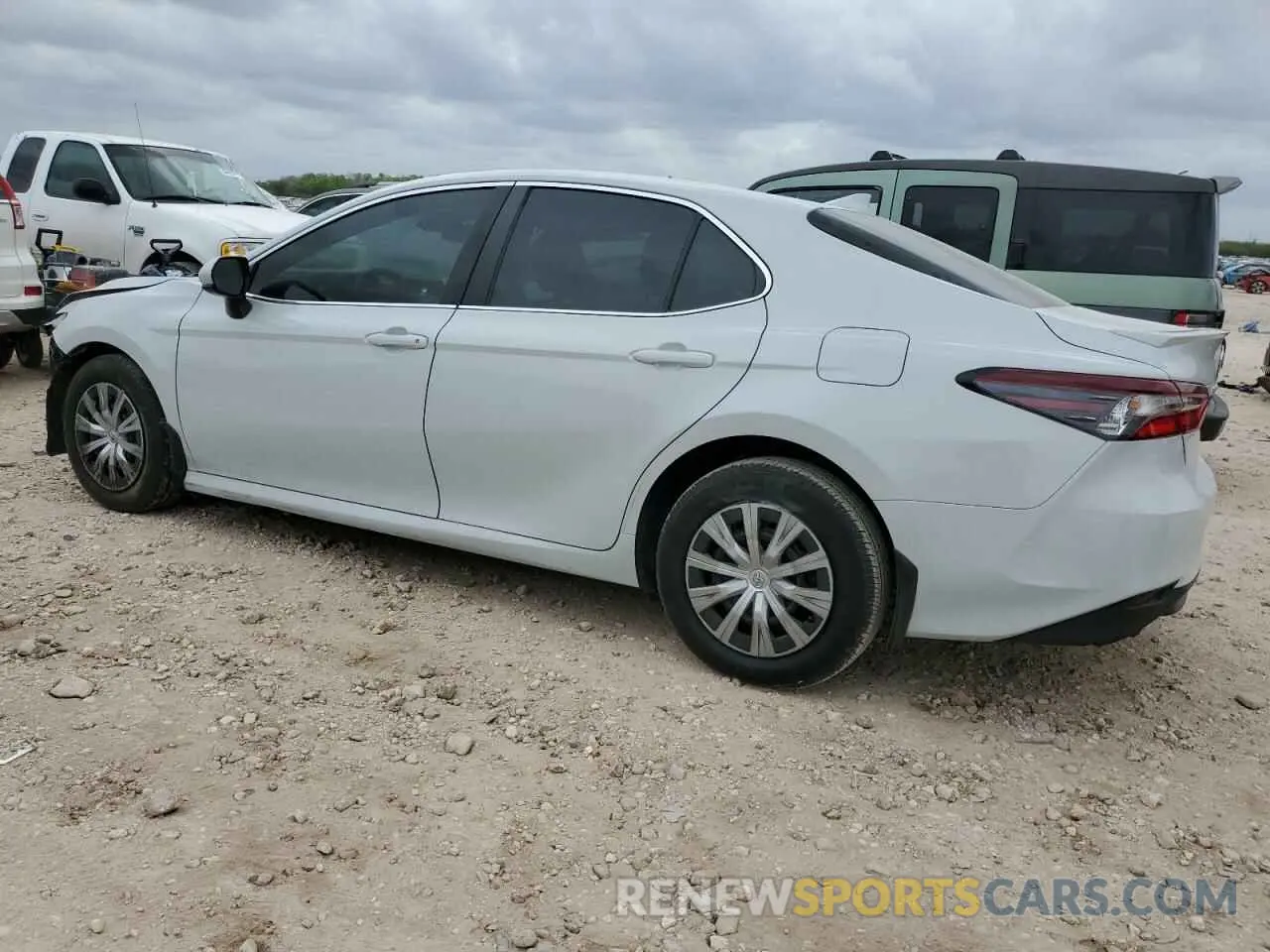 2 Photograph of a damaged car 4T1C31AK2PU052321 TOYOTA CAMRY 2023