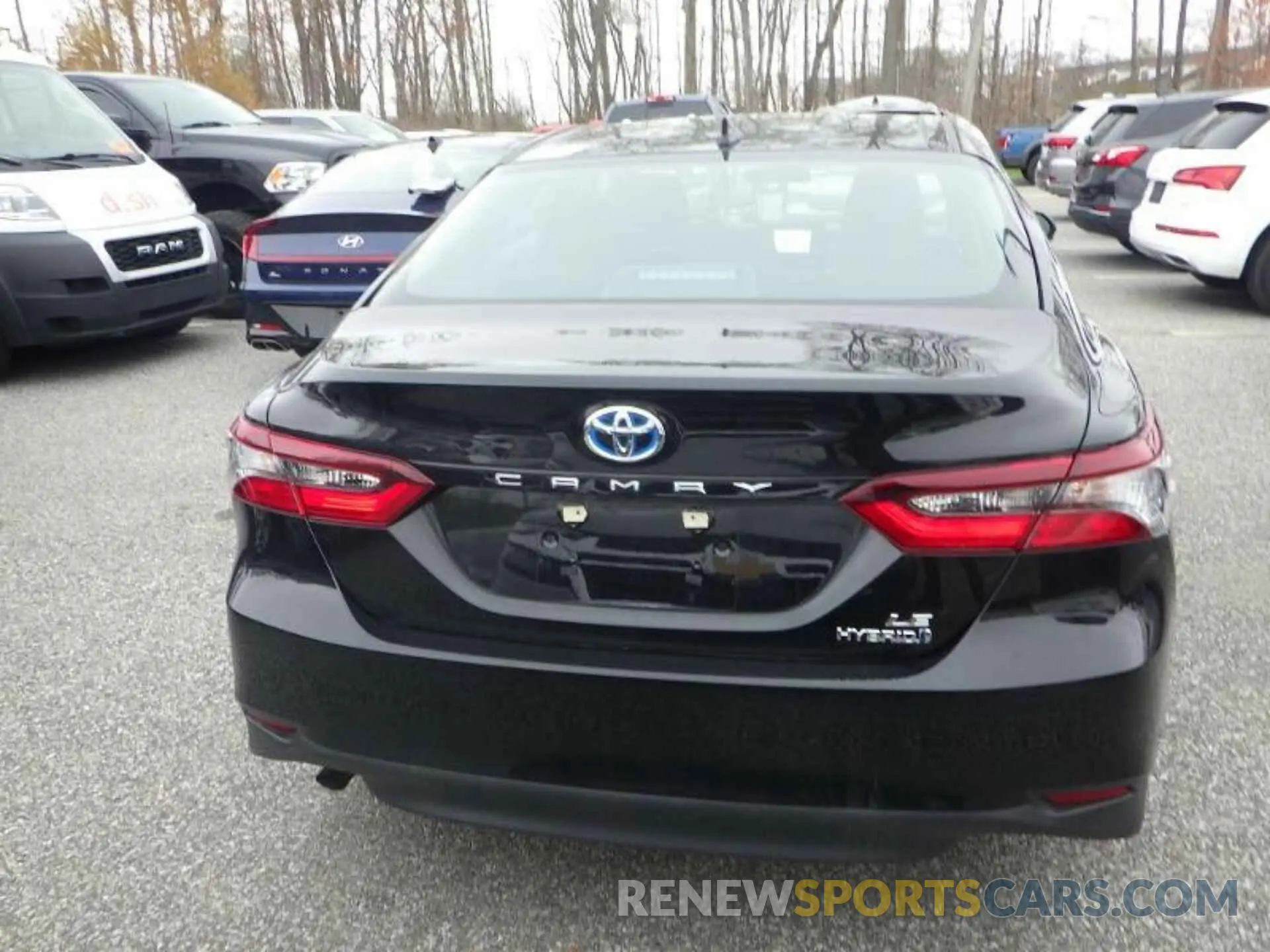 16 Photograph of a damaged car 4T1C31AK2PU611513 TOYOTA CAMRY 2023