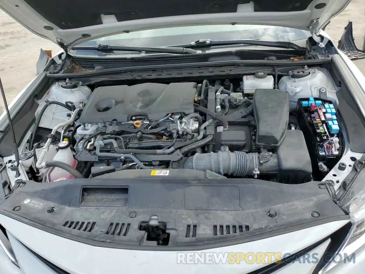 11 Photograph of a damaged car 4T1C31AK3PU057057 TOYOTA CAMRY 2023