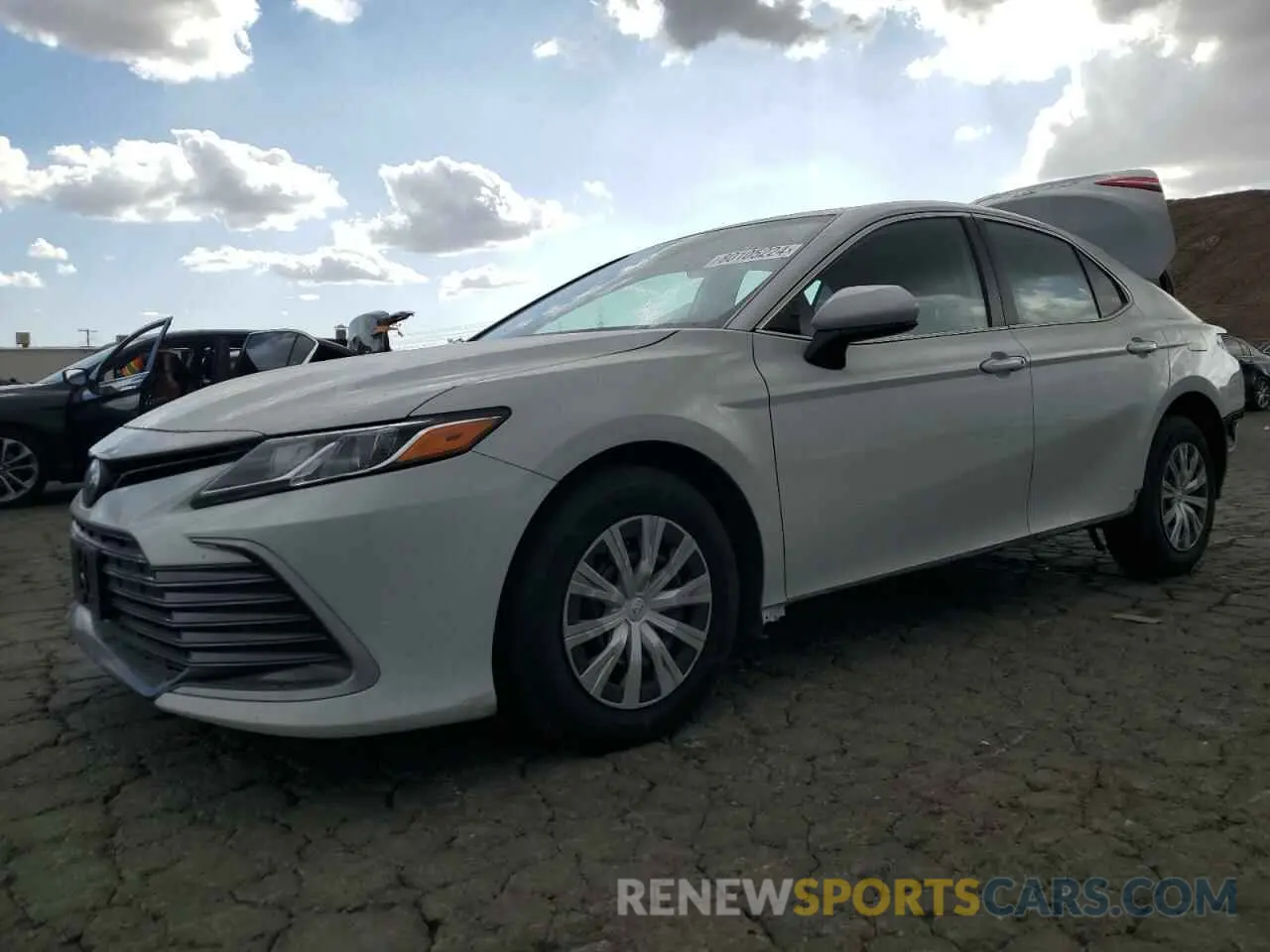 1 Photograph of a damaged car 4T1C31AK4PU053955 TOYOTA CAMRY 2023