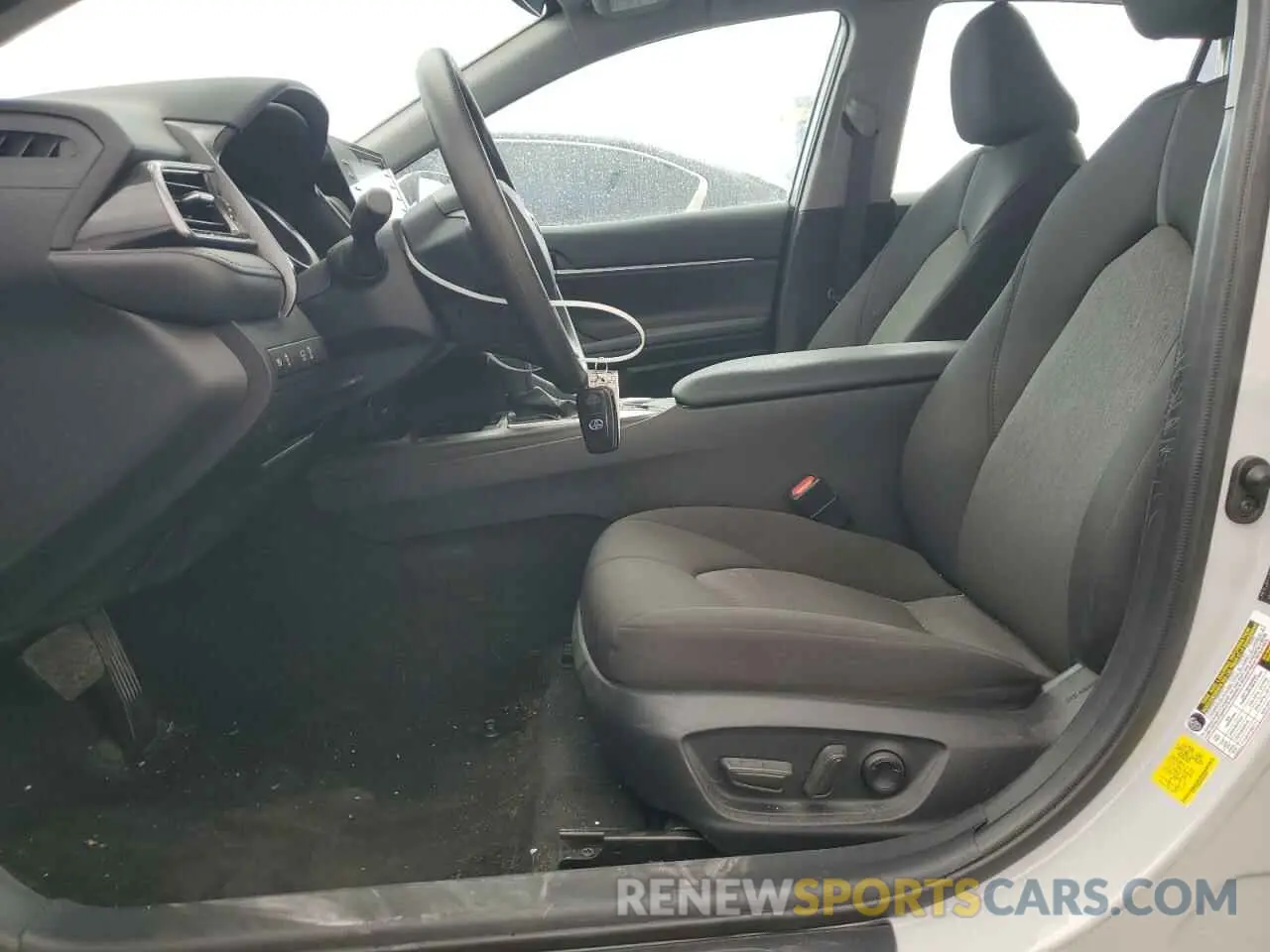 7 Photograph of a damaged car 4T1C31AK4PU053955 TOYOTA CAMRY 2023
