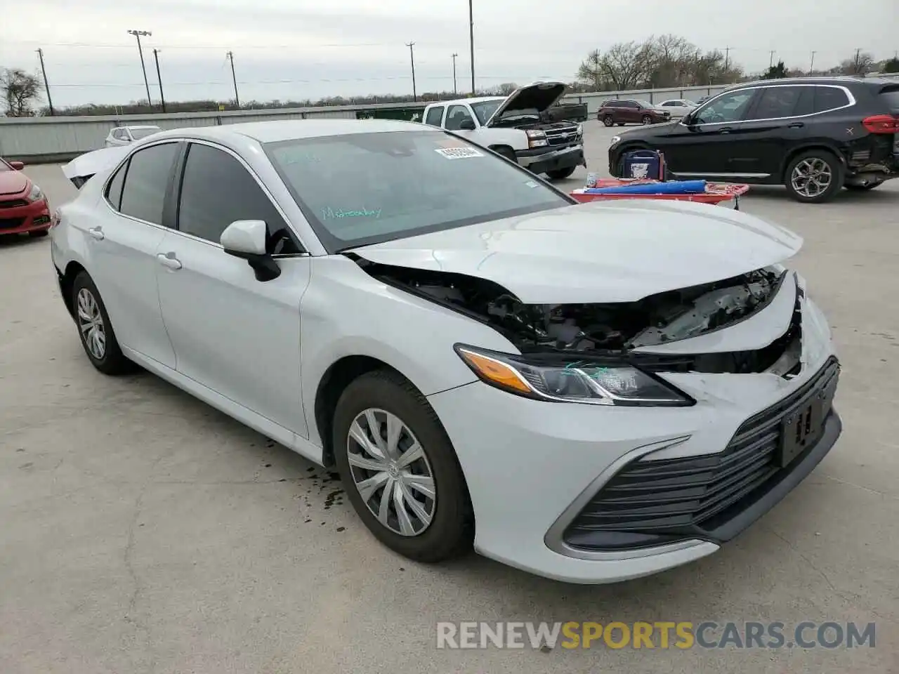 4 Photograph of a damaged car 4T1C31AK5PU058632 TOYOTA CAMRY 2023