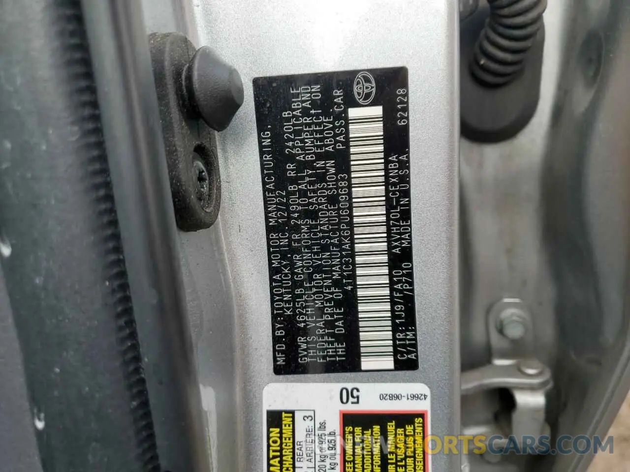 12 Photograph of a damaged car 4T1C31AK6PU609683 TOYOTA CAMRY 2023