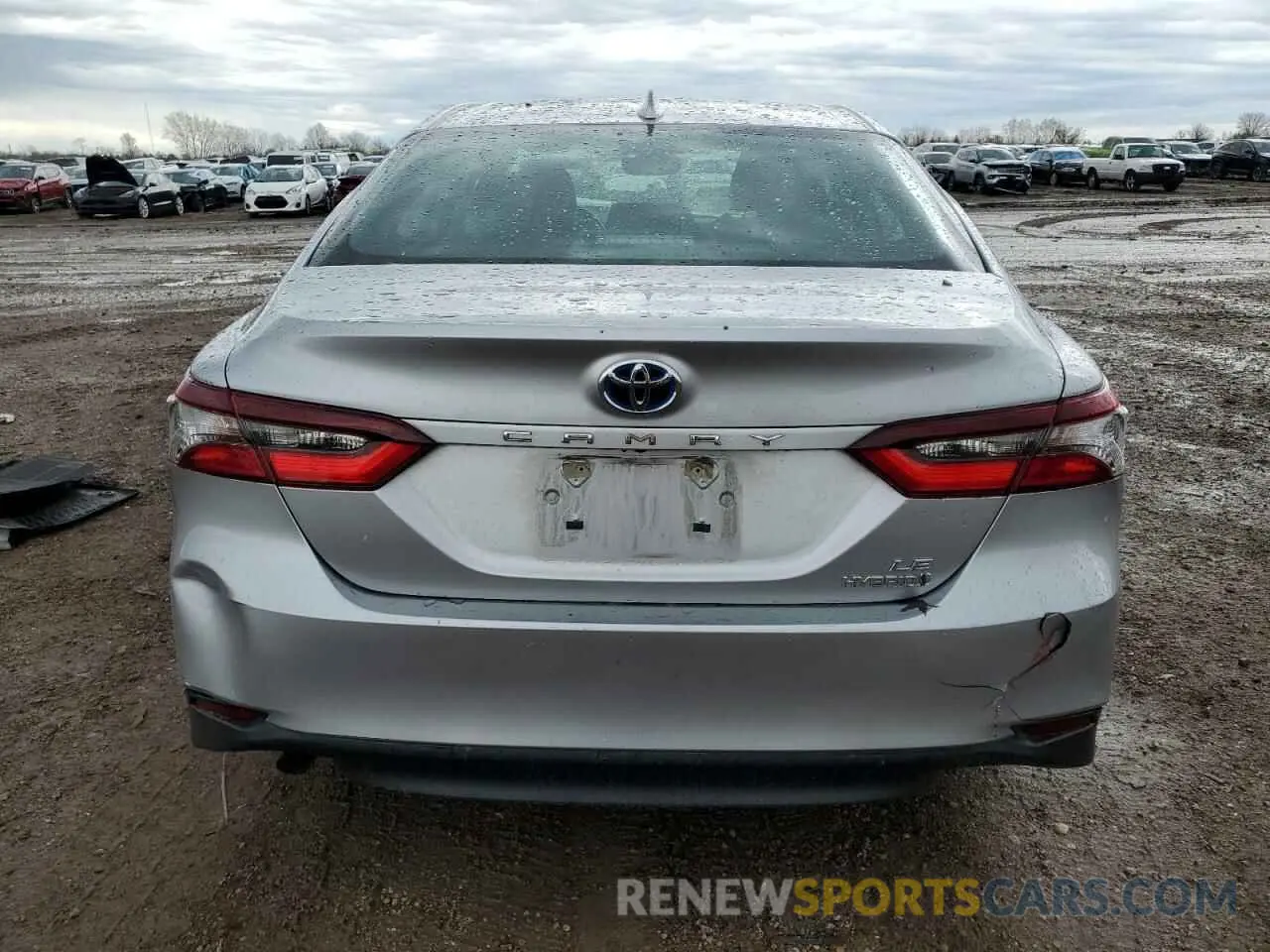 6 Photograph of a damaged car 4T1C31AK6PU609683 TOYOTA CAMRY 2023