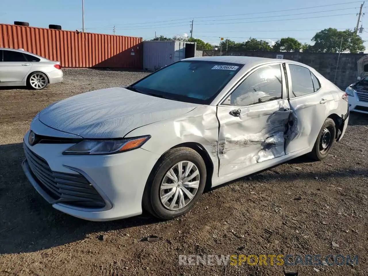 1 Photograph of a damaged car 4T1C31AK7PU056185 TOYOTA CAMRY 2023