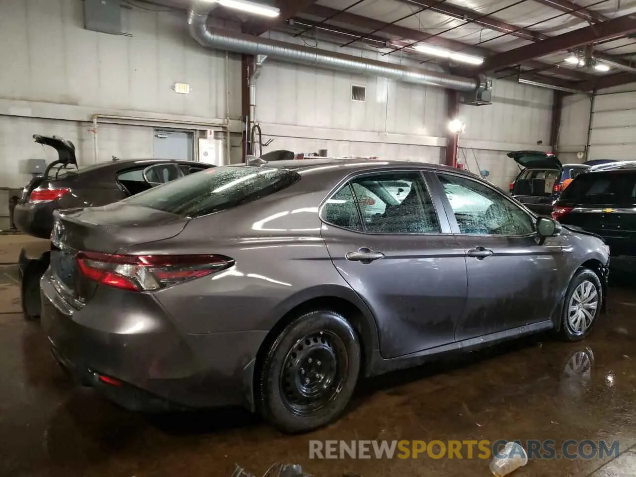 3 Photograph of a damaged car 4T1C31AK7PU613371 TOYOTA CAMRY 2023