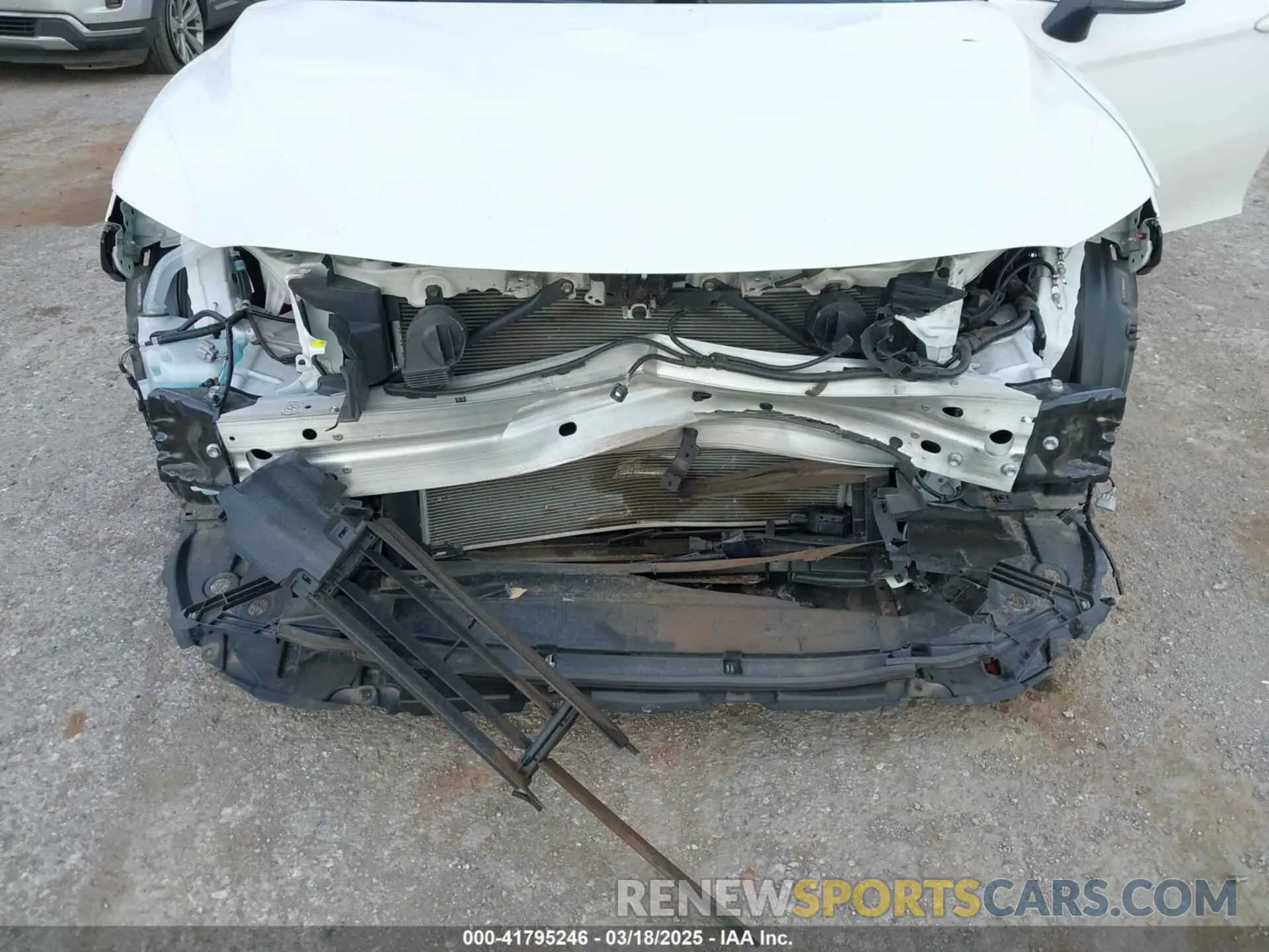 6 Photograph of a damaged car 4T1C31AKXPU610769 TOYOTA CAMRY 2023