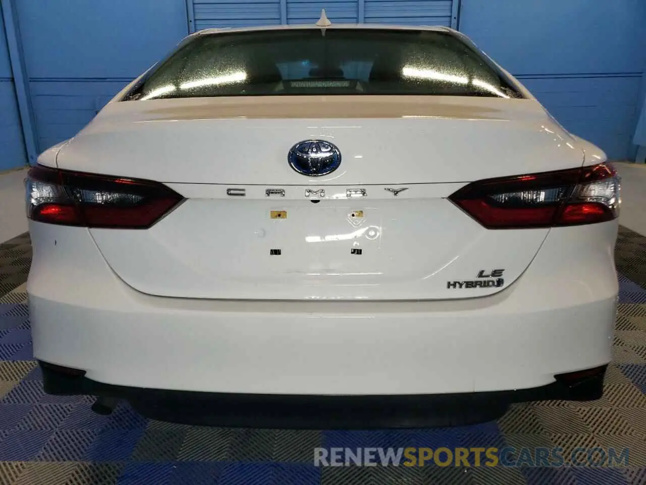 6 Photograph of a damaged car 4T1C31AKXPU614952 TOYOTA CAMRY 2023
