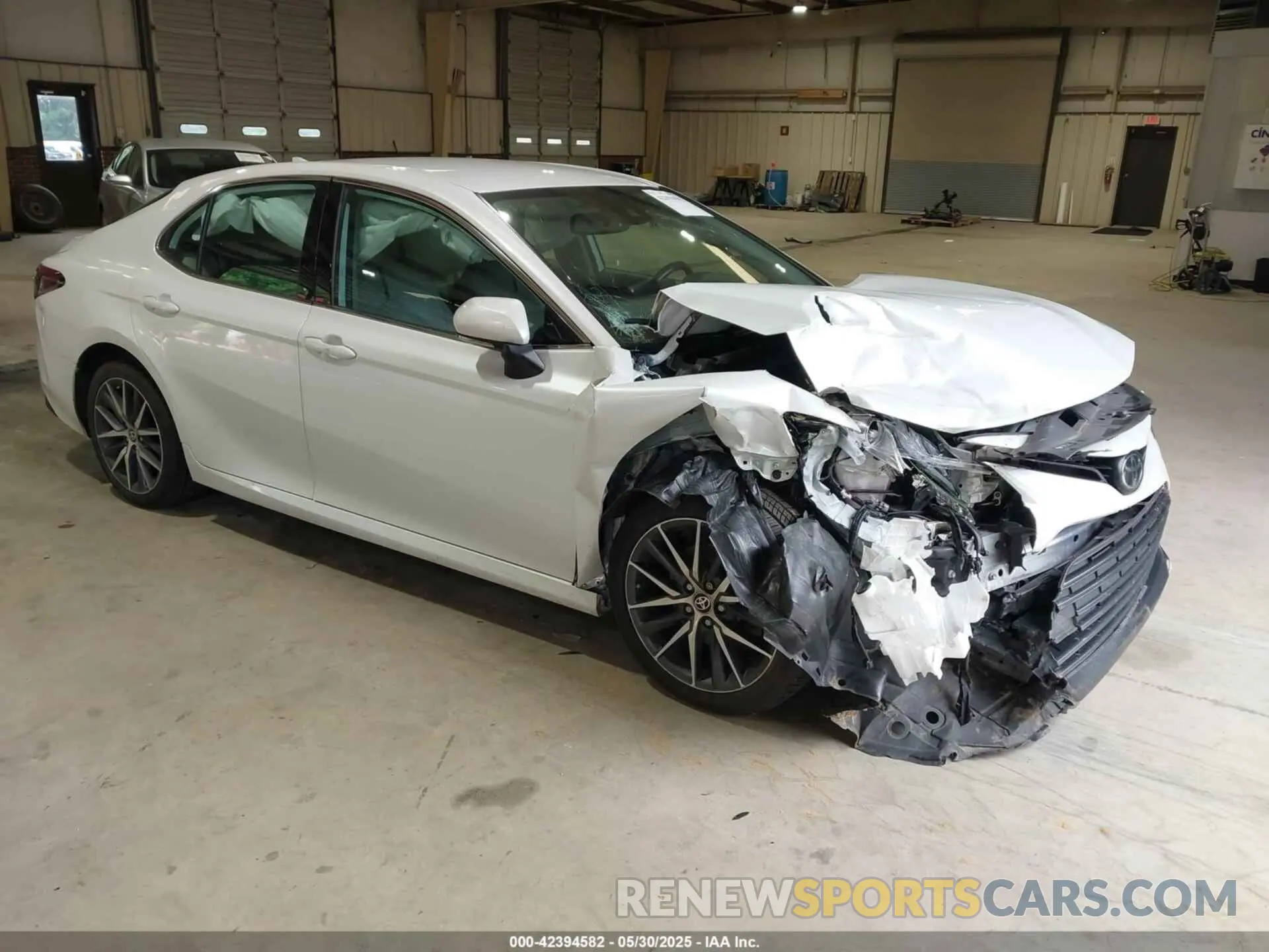1 Photograph of a damaged car 4T1F11AK0PU829226 TOYOTA CAMRY 2023