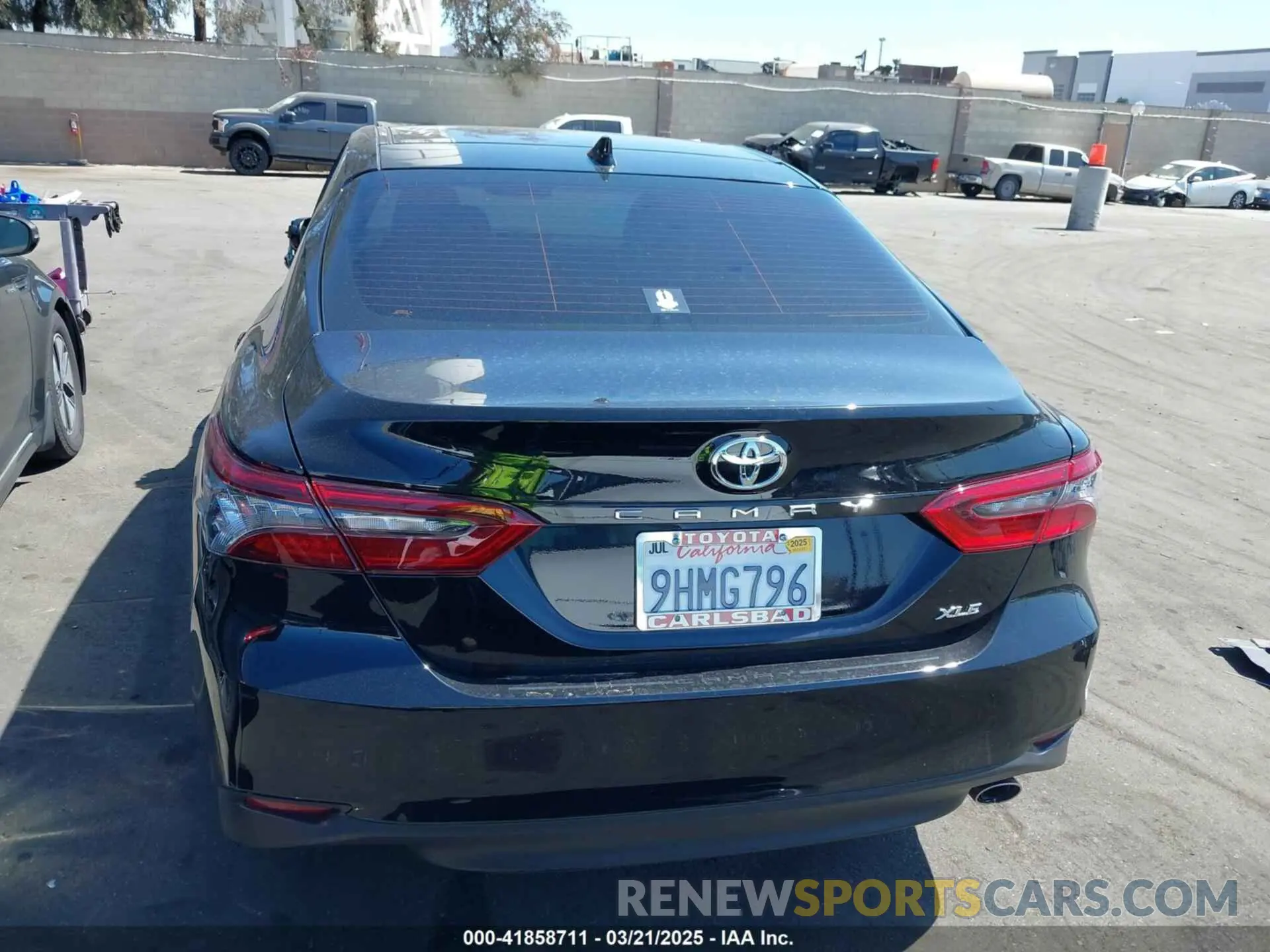 17 Photograph of a damaged car 4T1F11AK1PU181802 TOYOTA CAMRY 2023