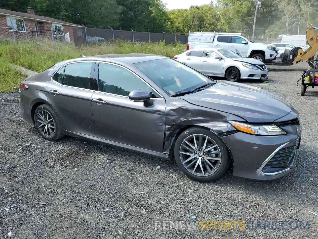 4 Photograph of a damaged car 4T1F11AK1PU802925 TOYOTA CAMRY 2023