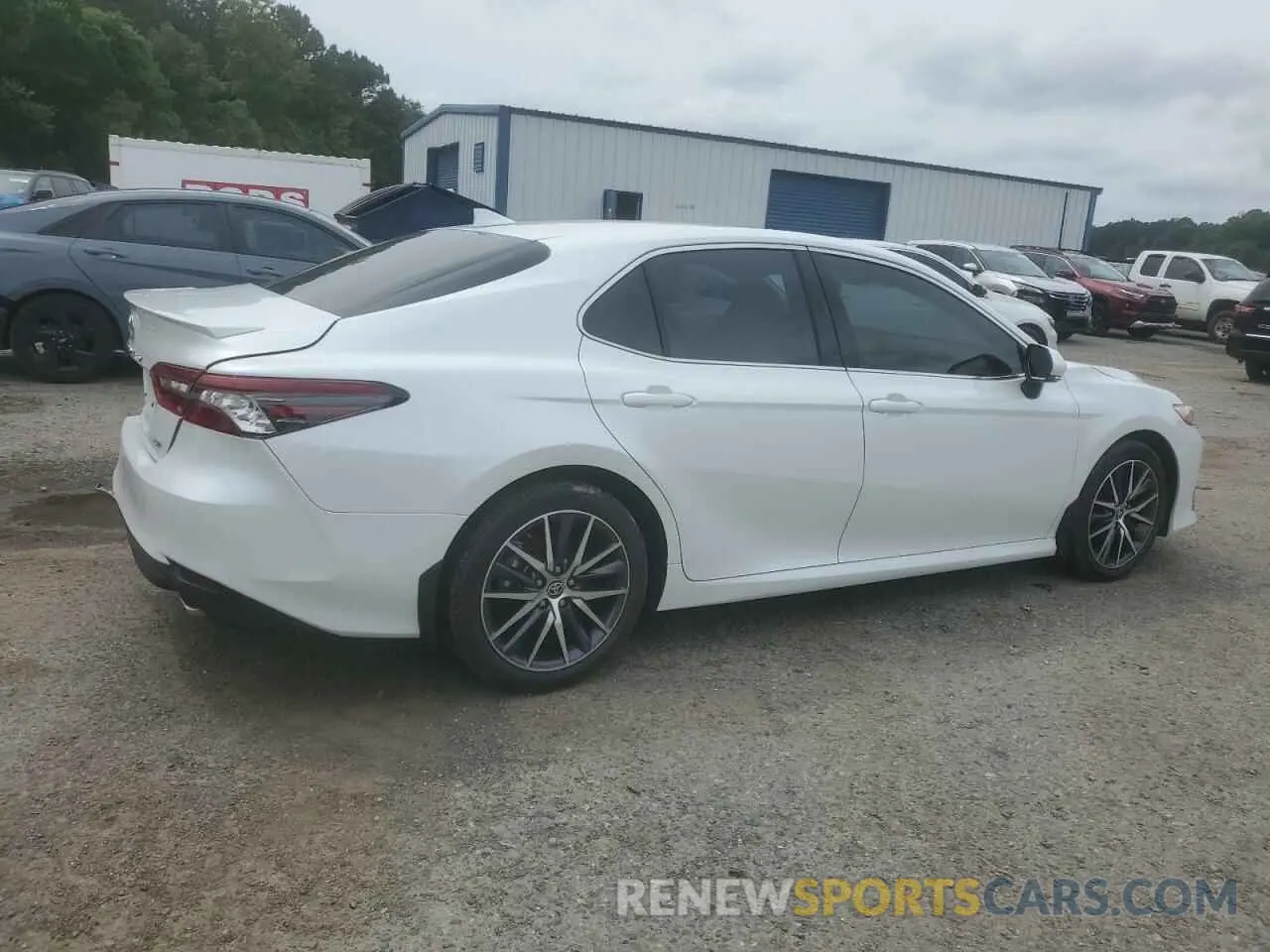 3 Photograph of a damaged car 4T1F11AK9PU790099 TOYOTA CAMRY 2023
