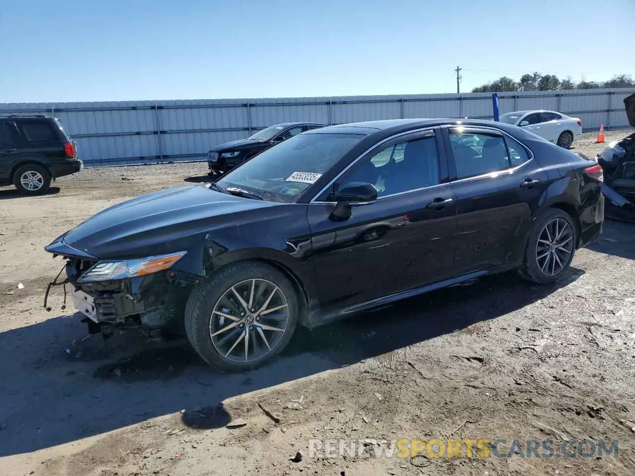 1 Photograph of a damaged car 4T1F11AKXPU129522 TOYOTA CAMRY 2023