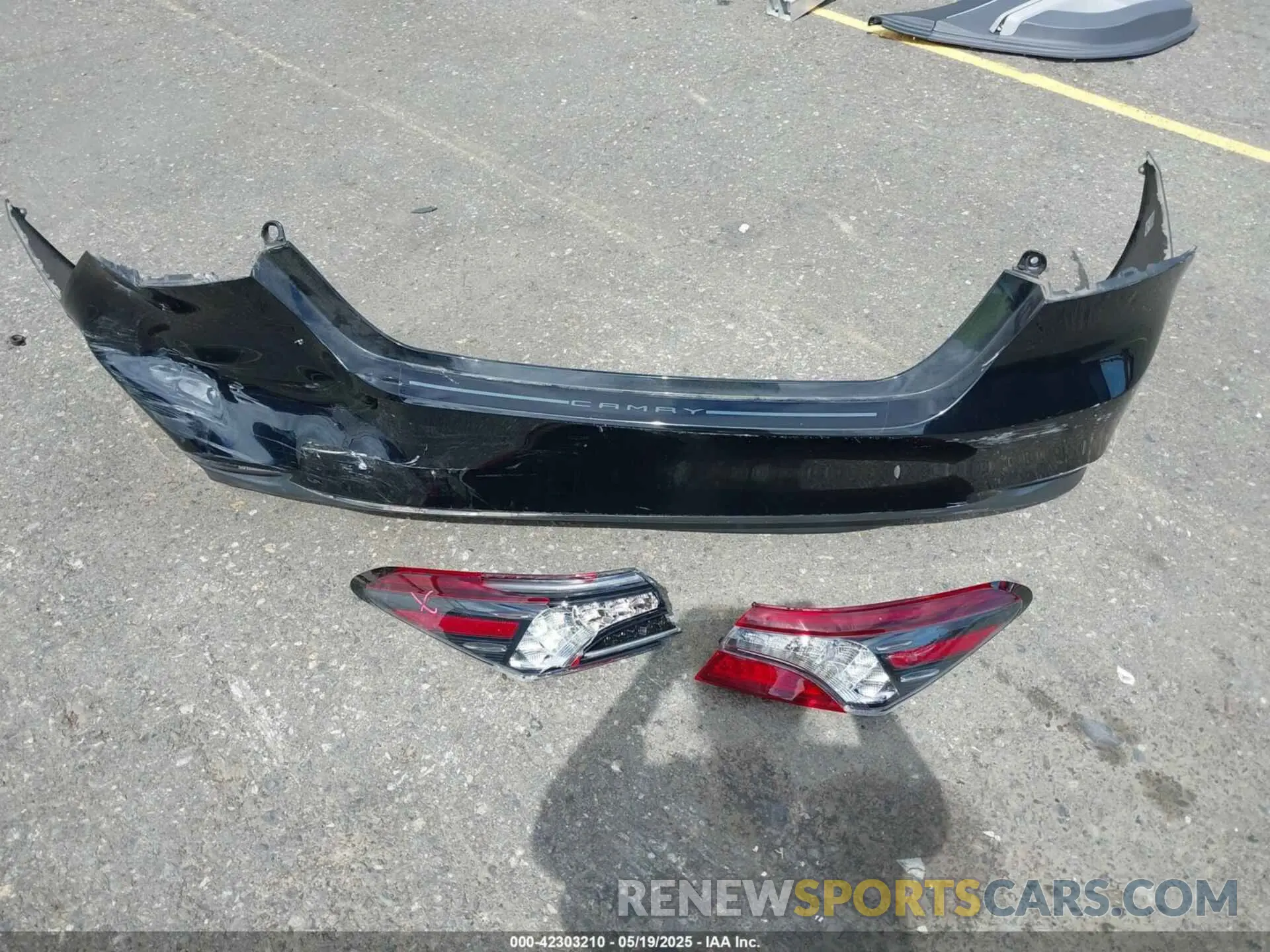 12 Photograph of a damaged car 4T1F11BK1PU094951 TOYOTA CAMRY 2023
