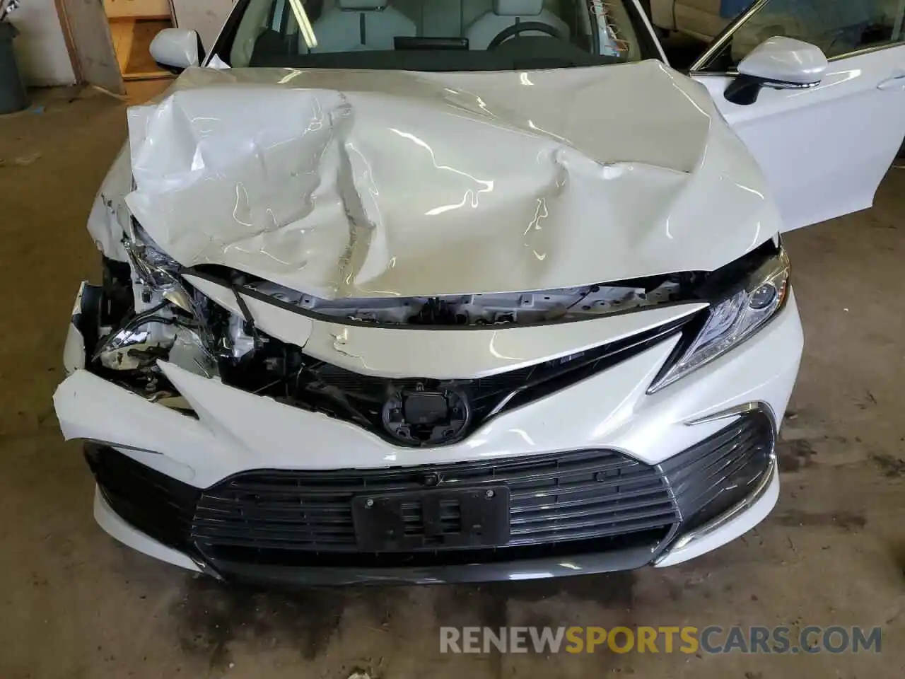 11 Photograph of a damaged car 4T1F11BK3PU091212 TOYOTA CAMRY 2023