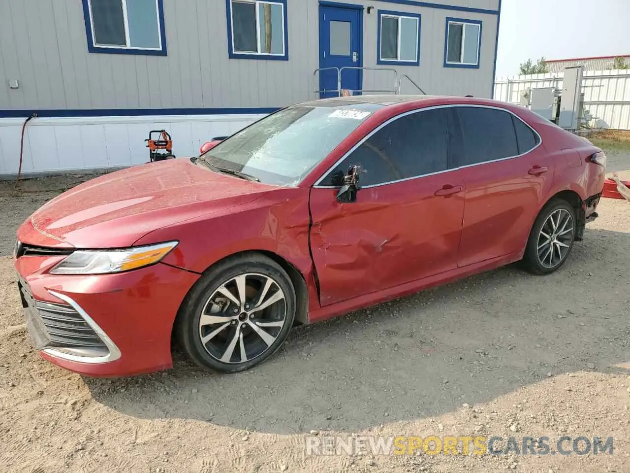 1 Photograph of a damaged car 4T1F11BK4PU100189 TOYOTA CAMRY 2023