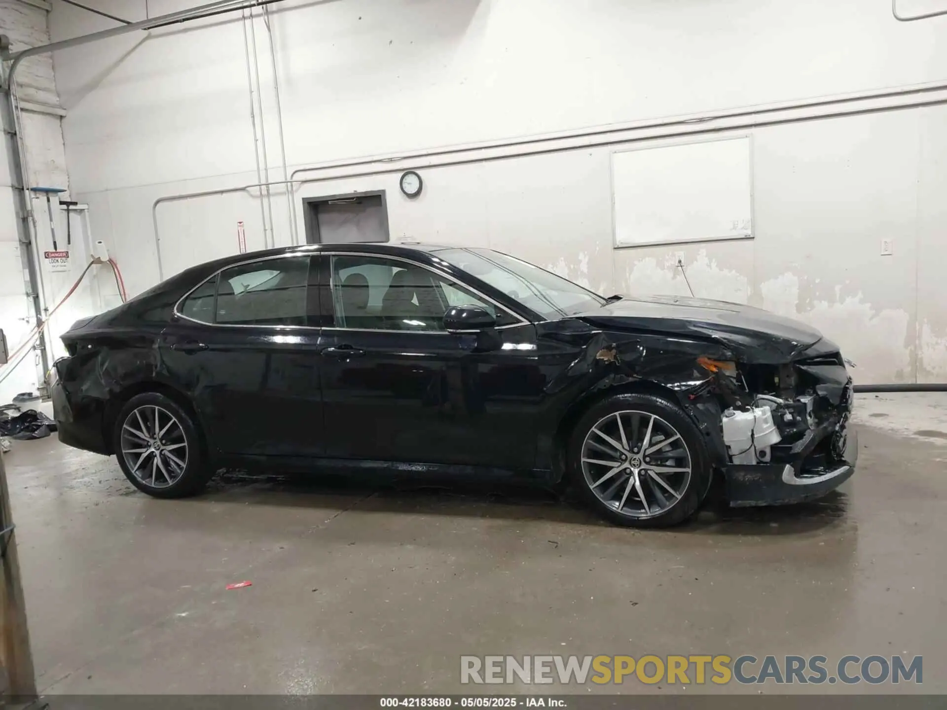 14 Photograph of a damaged car 4T1F11BK8PU104956 TOYOTA CAMRY 2023