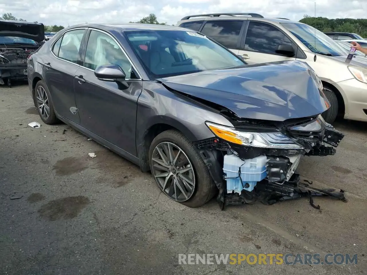 4 Photograph of a damaged car 4T1F11BK9PU097936 TOYOTA CAMRY 2023