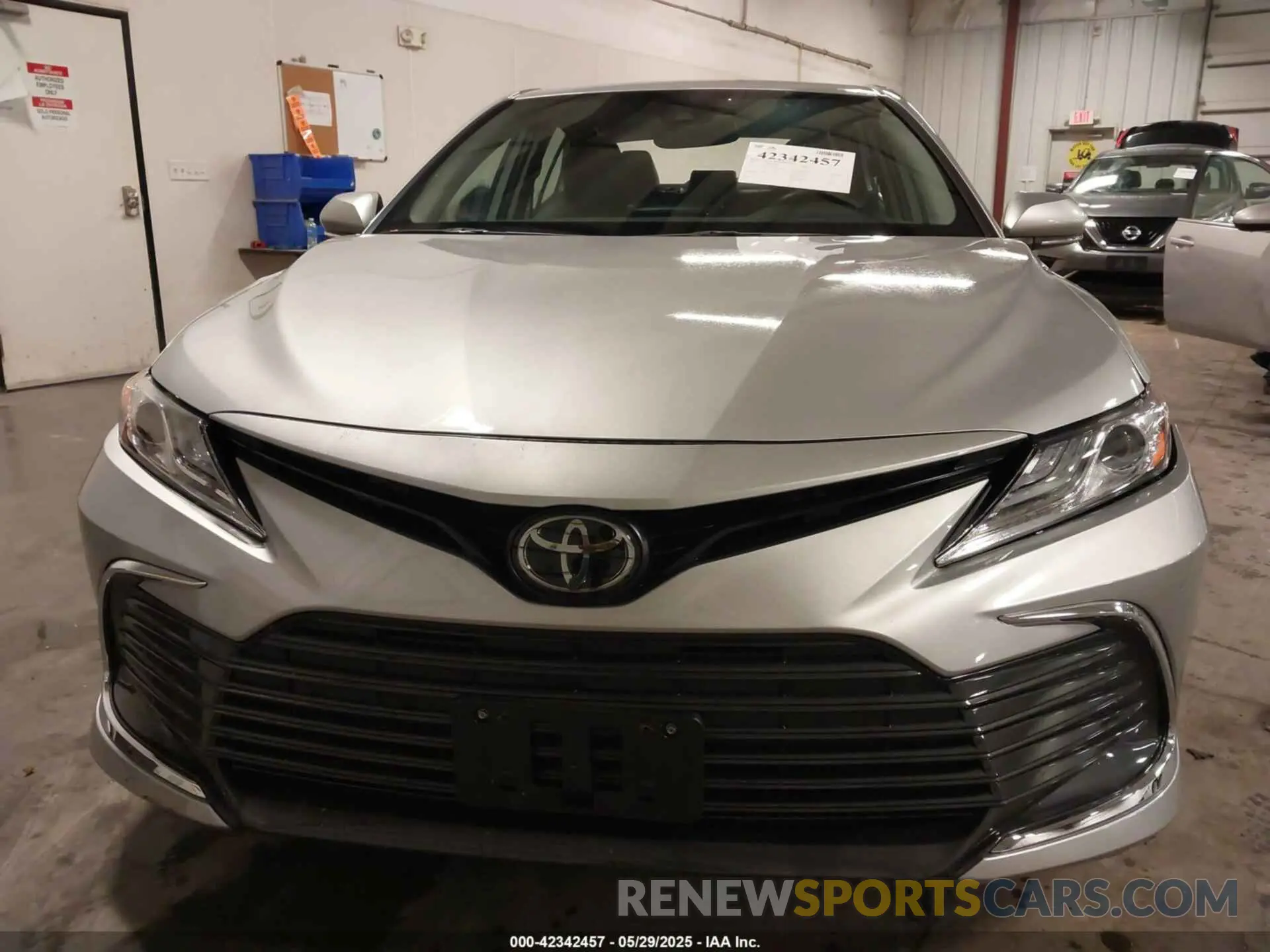 13 Photograph of a damaged car 4T1F11BKXPU087724 TOYOTA CAMRY 2023