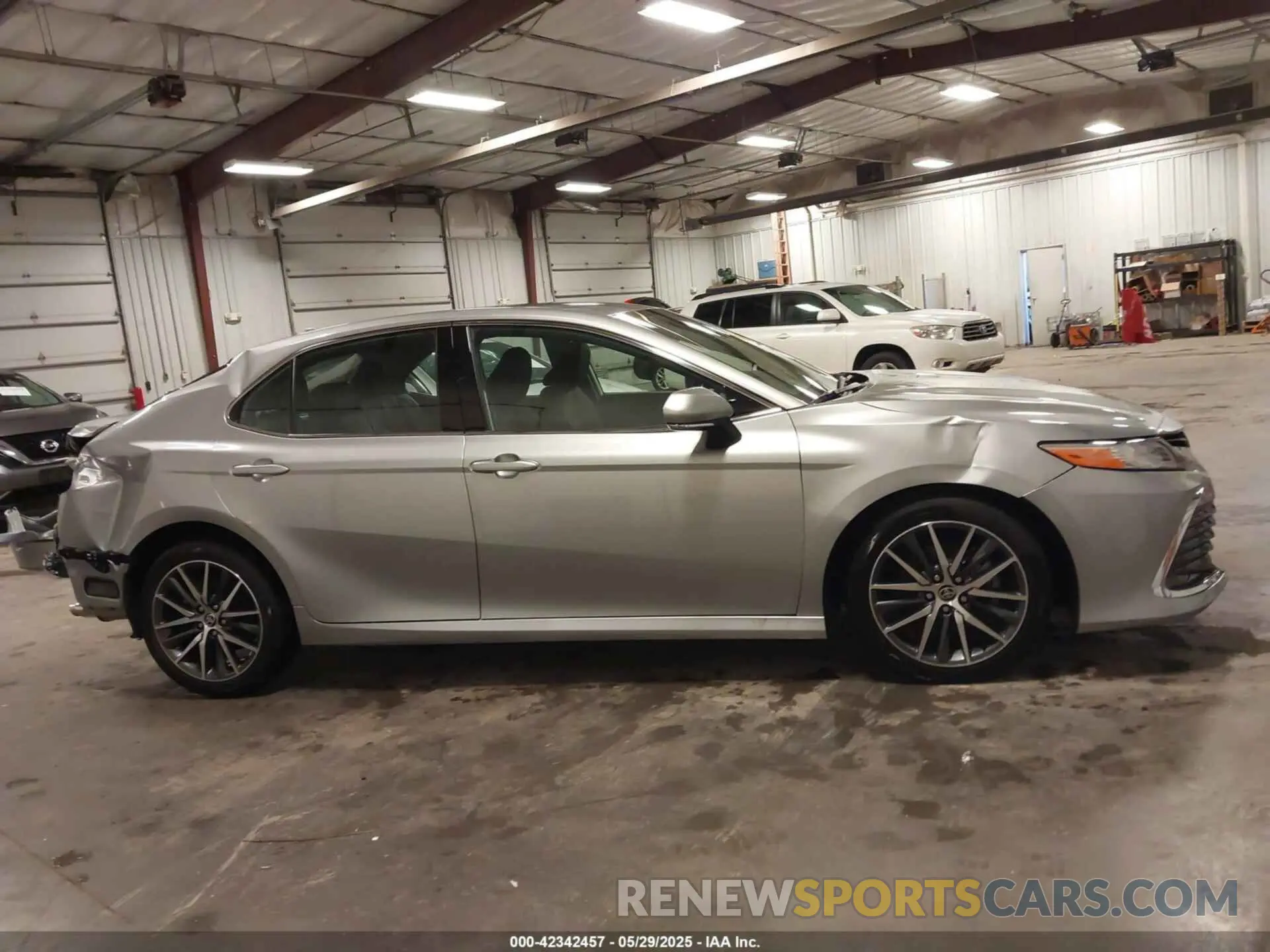 14 Photograph of a damaged car 4T1F11BKXPU087724 TOYOTA CAMRY 2023