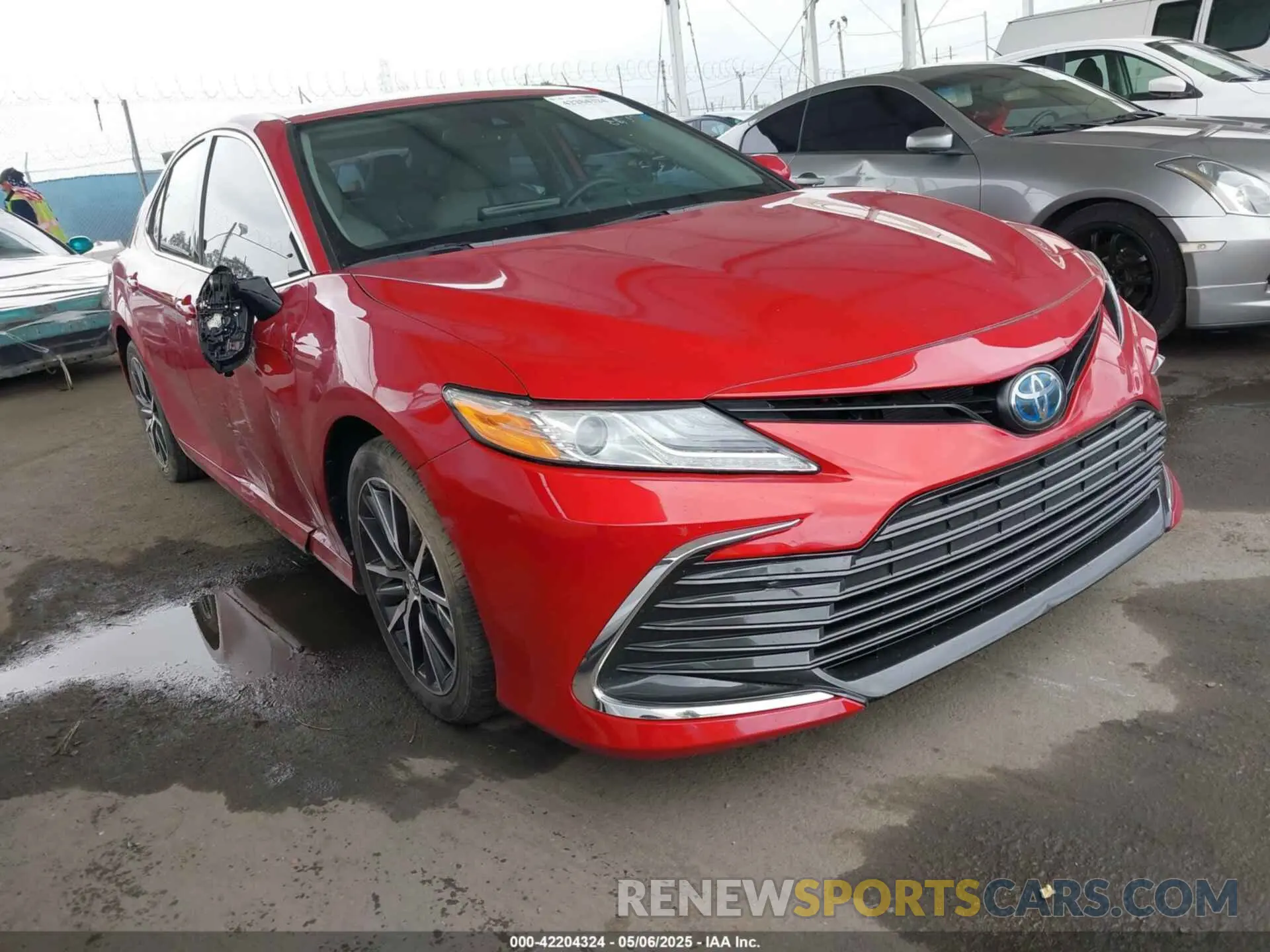 1 Photograph of a damaged car 4T1F31AK1PU047754 TOYOTA CAMRY 2023