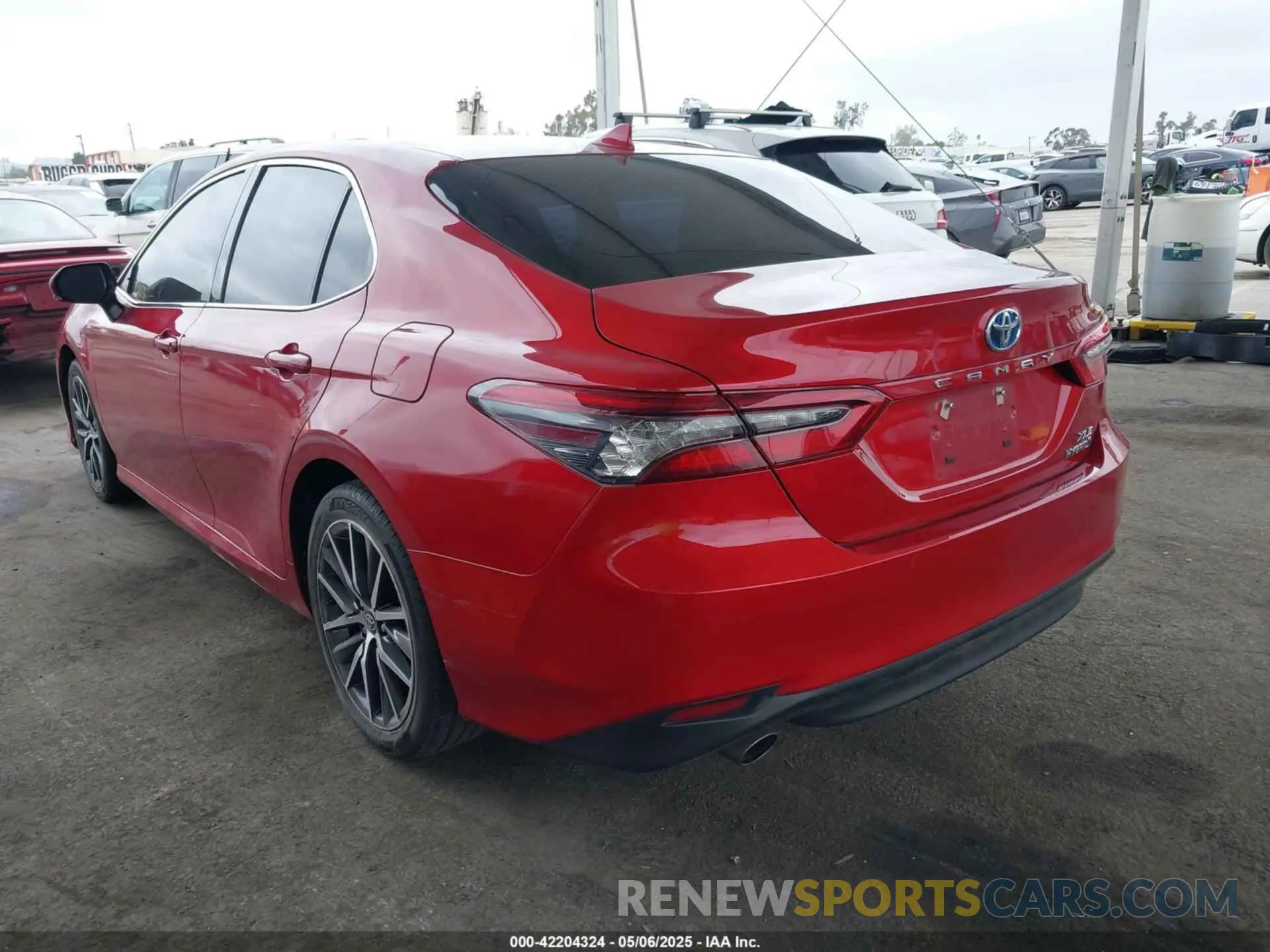 3 Photograph of a damaged car 4T1F31AK1PU047754 TOYOTA CAMRY 2023