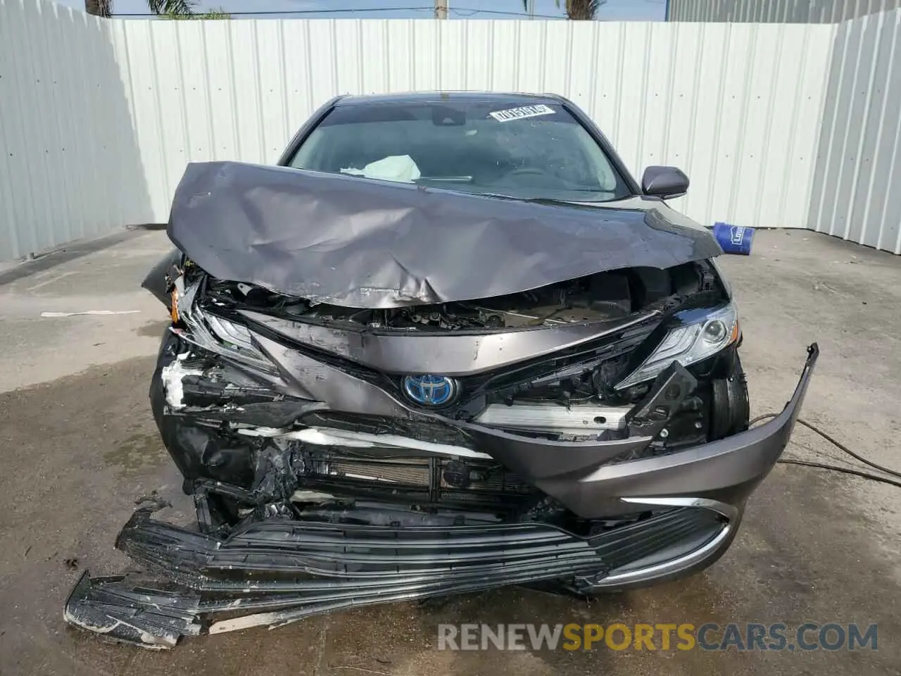 5 Photograph of a damaged car 4T1F31AK1PU053862 TOYOTA CAMRY 2023
