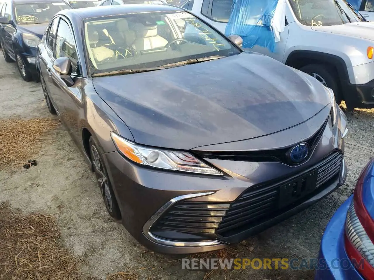 5 Photograph of a damaged car 4T1F31AK1PU605439 TOYOTA CAMRY 2023